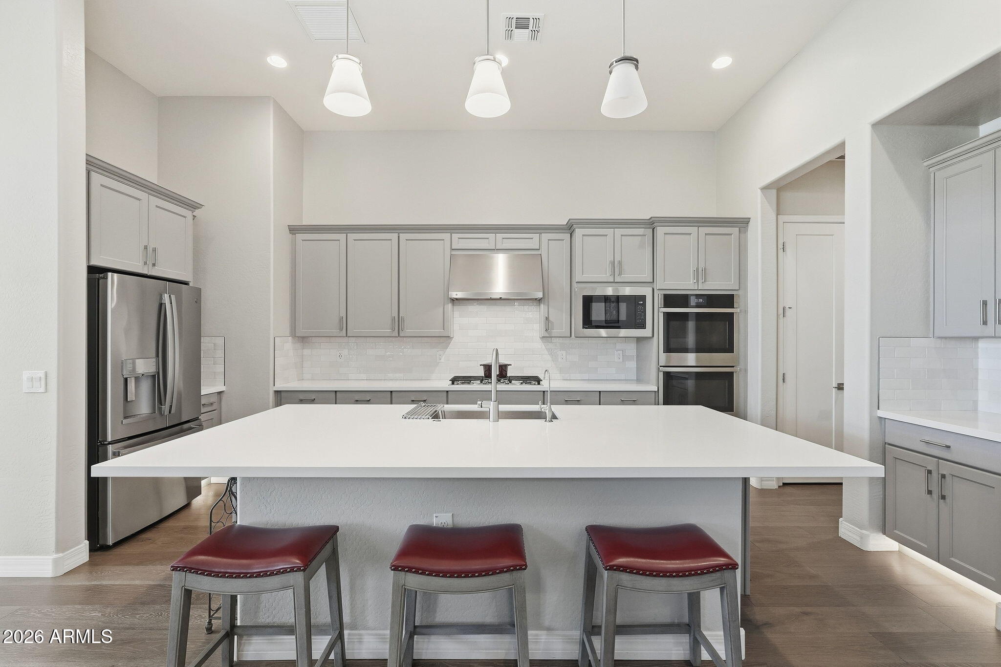7227 E Calle Primera Vista