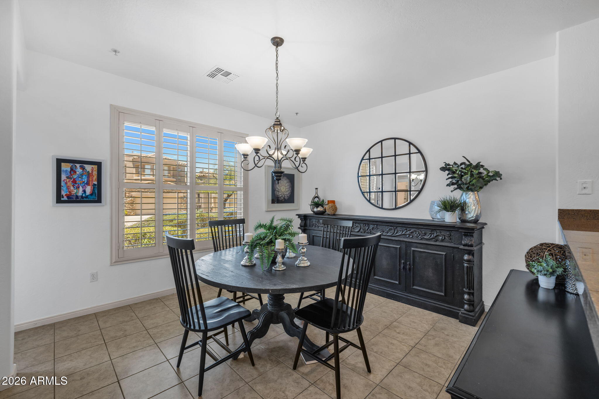19475 N GRAYHAWK Drive 1090