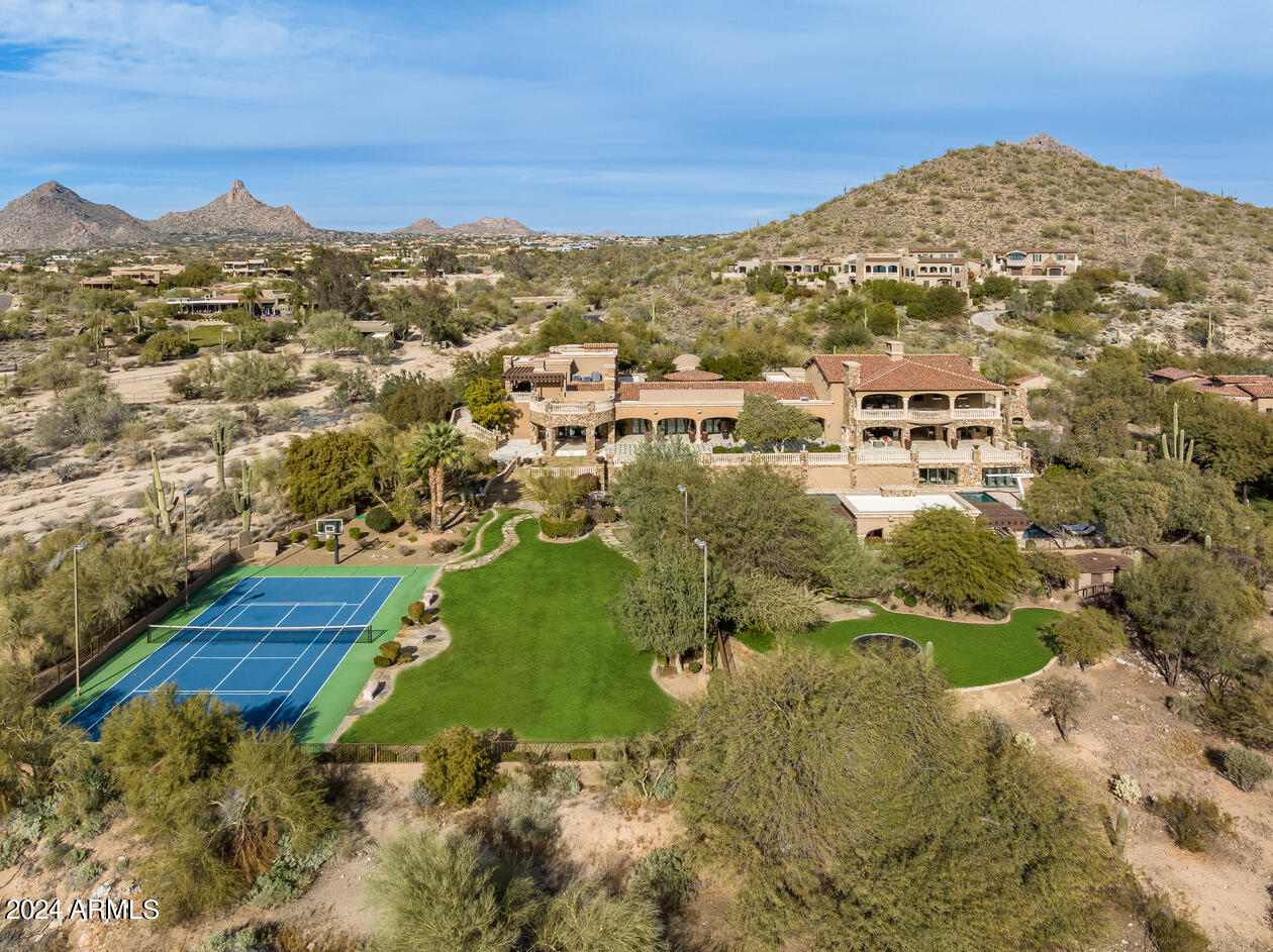 23036 N VIA VENTOSA Drive