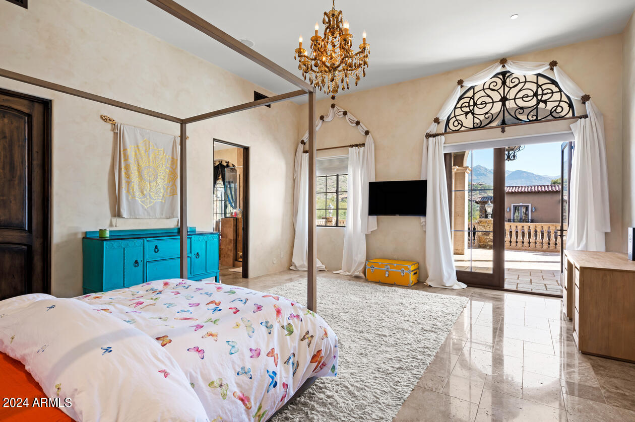 CANYON HEIGHTS - Residential