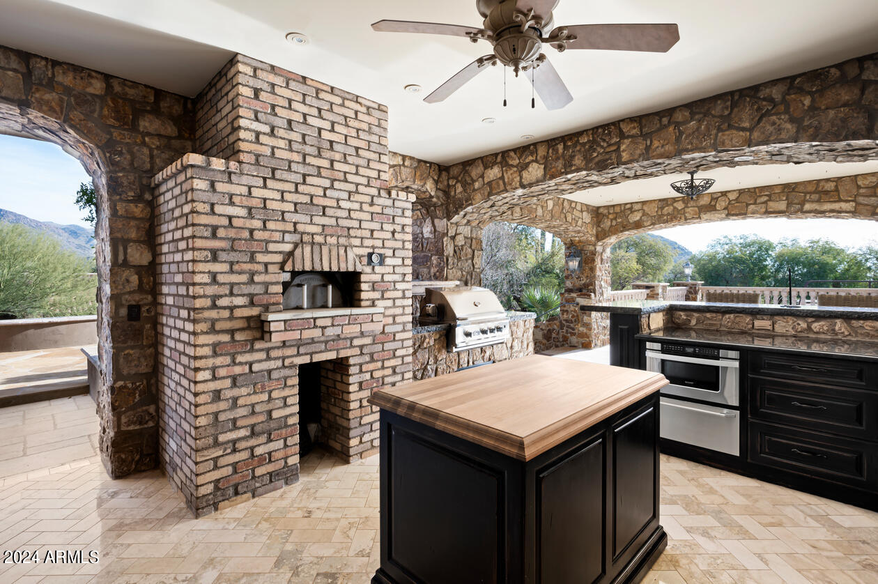 CANYON HEIGHTS - Residential