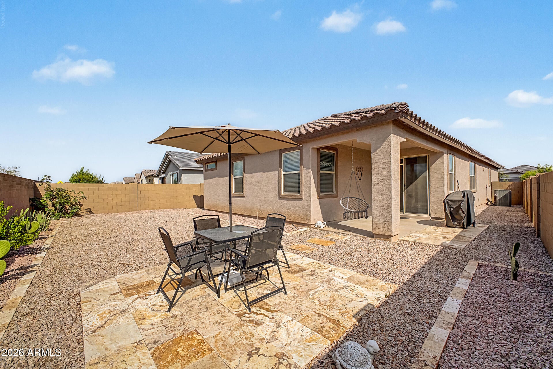 3452 E DAKOTA Drive