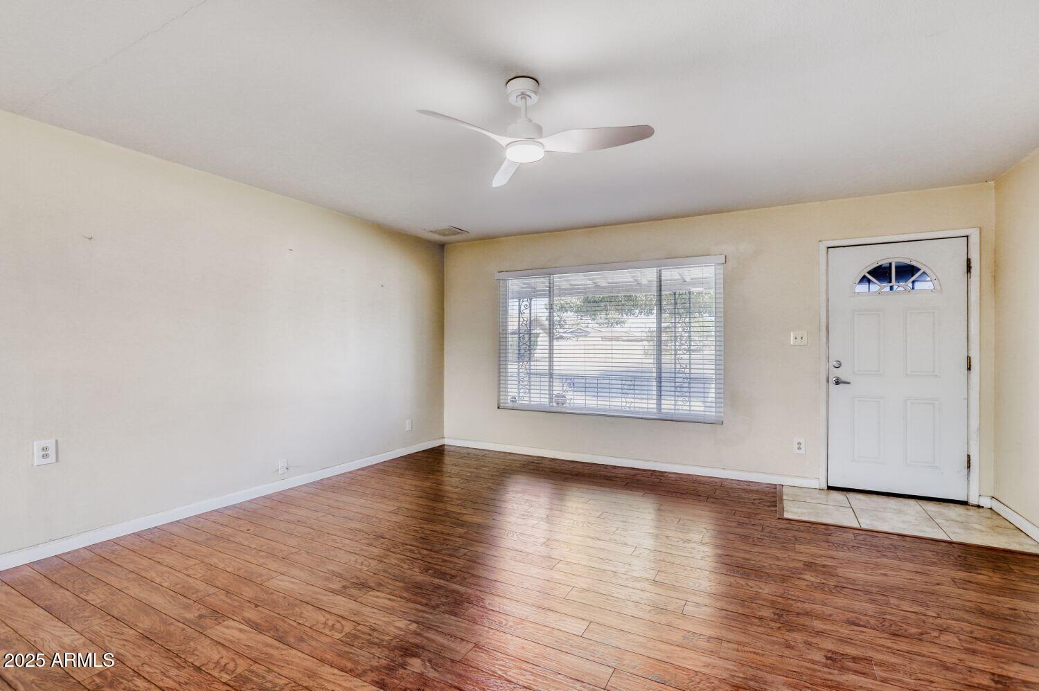 4025 W CLAREMONT Street