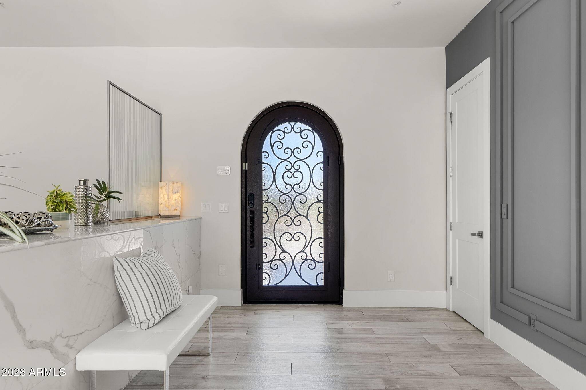 PARADISE VALLEY RANCHOS 2 - Residential
