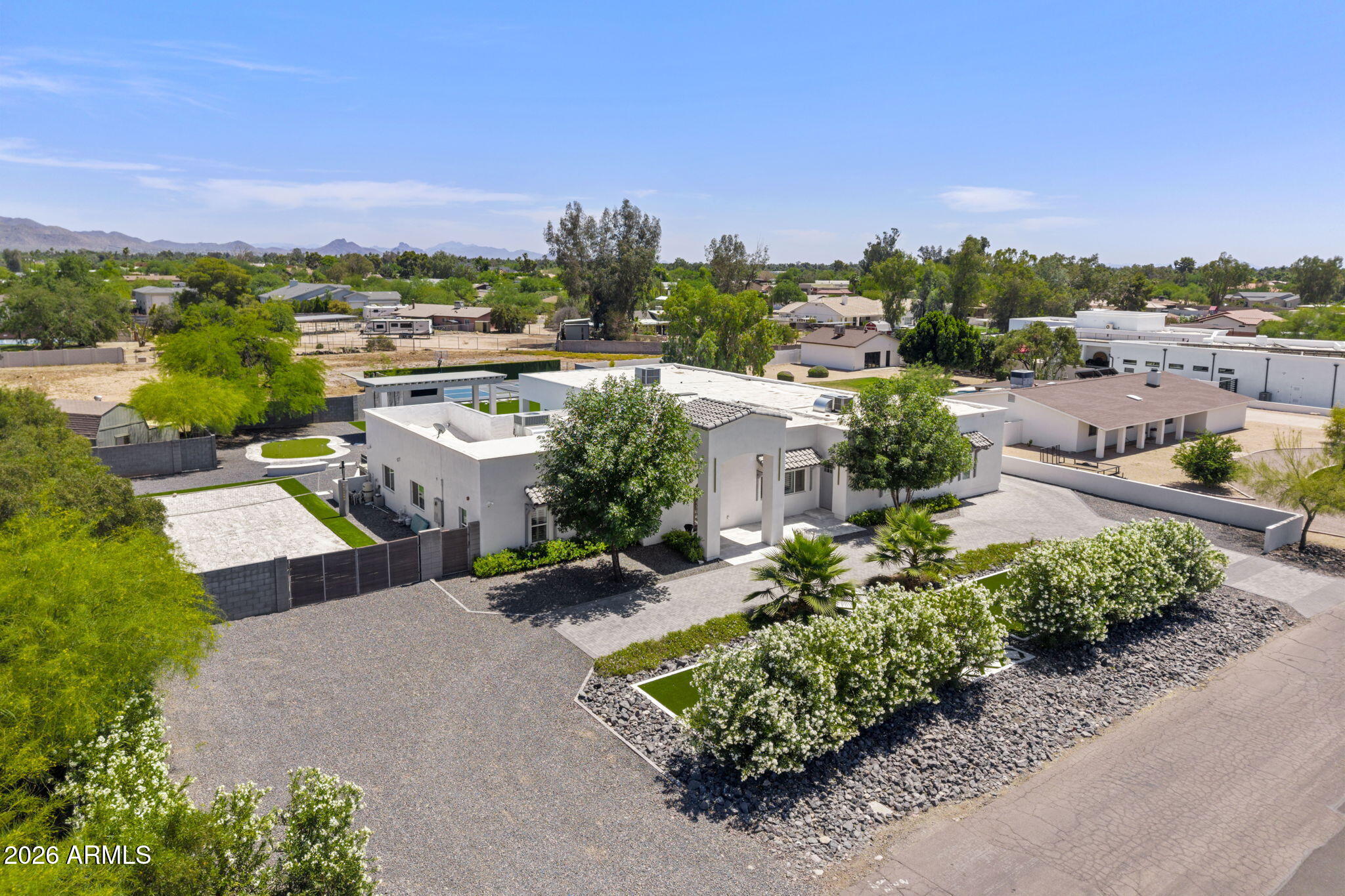 PARADISE VALLEY RANCHOS 2 - Residential