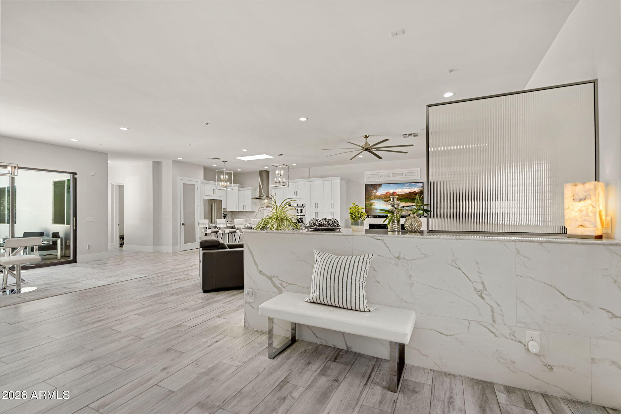 PARADISE VALLEY RANCHOS 2 - Residential