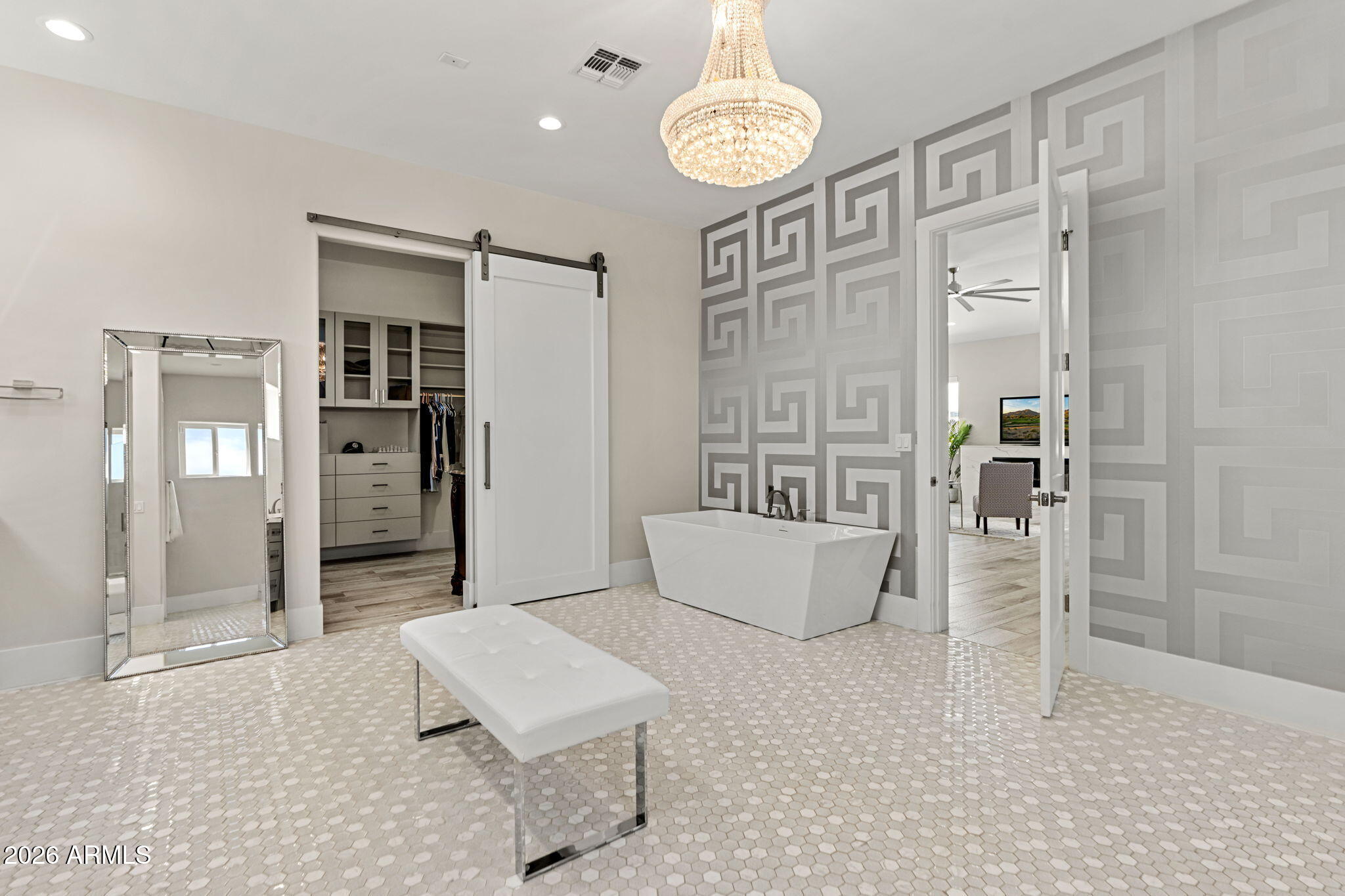 PARADISE VALLEY RANCHOS 2 - Residential
