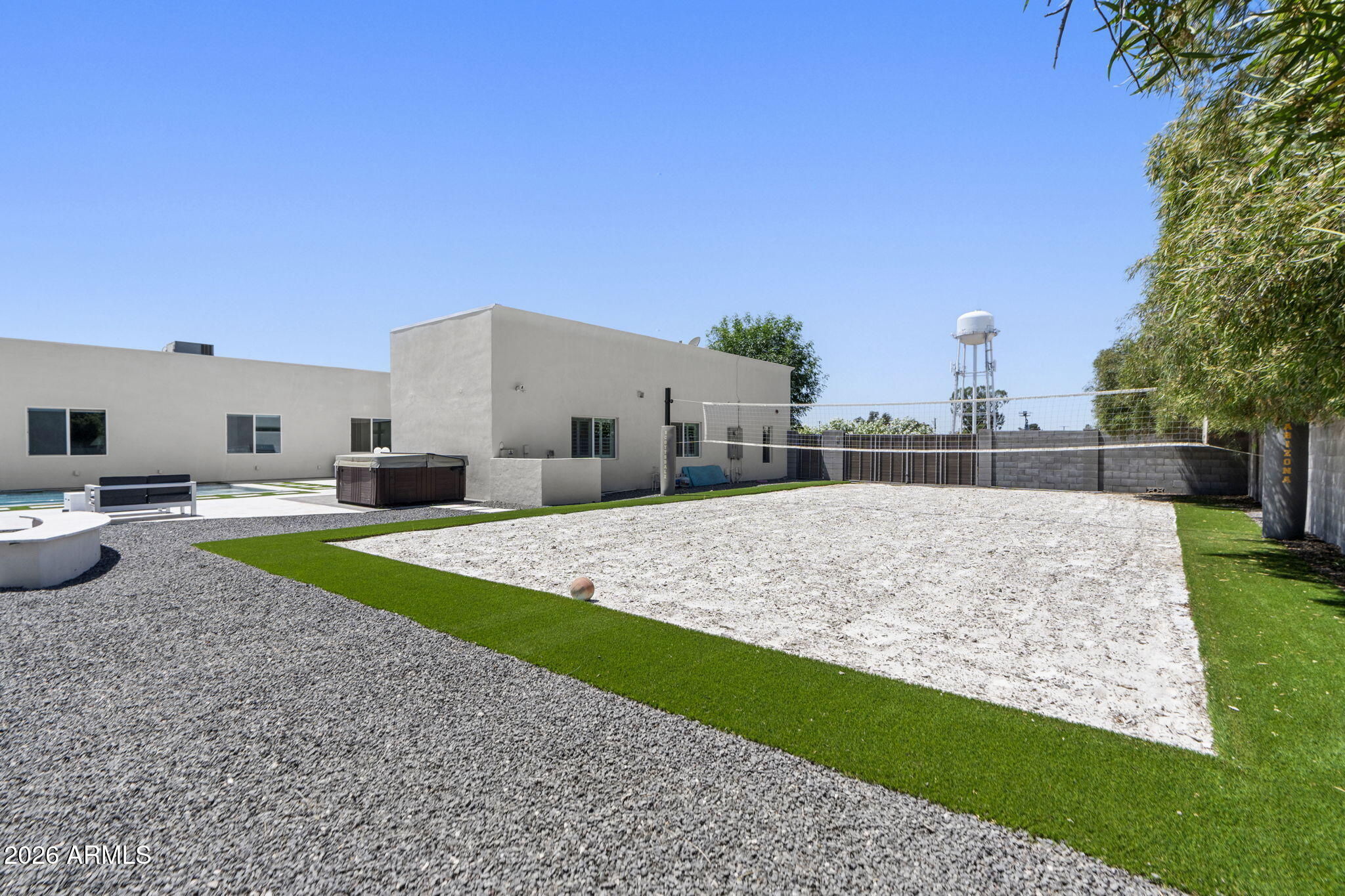 PARADISE VALLEY RANCHOS 2 - Residential