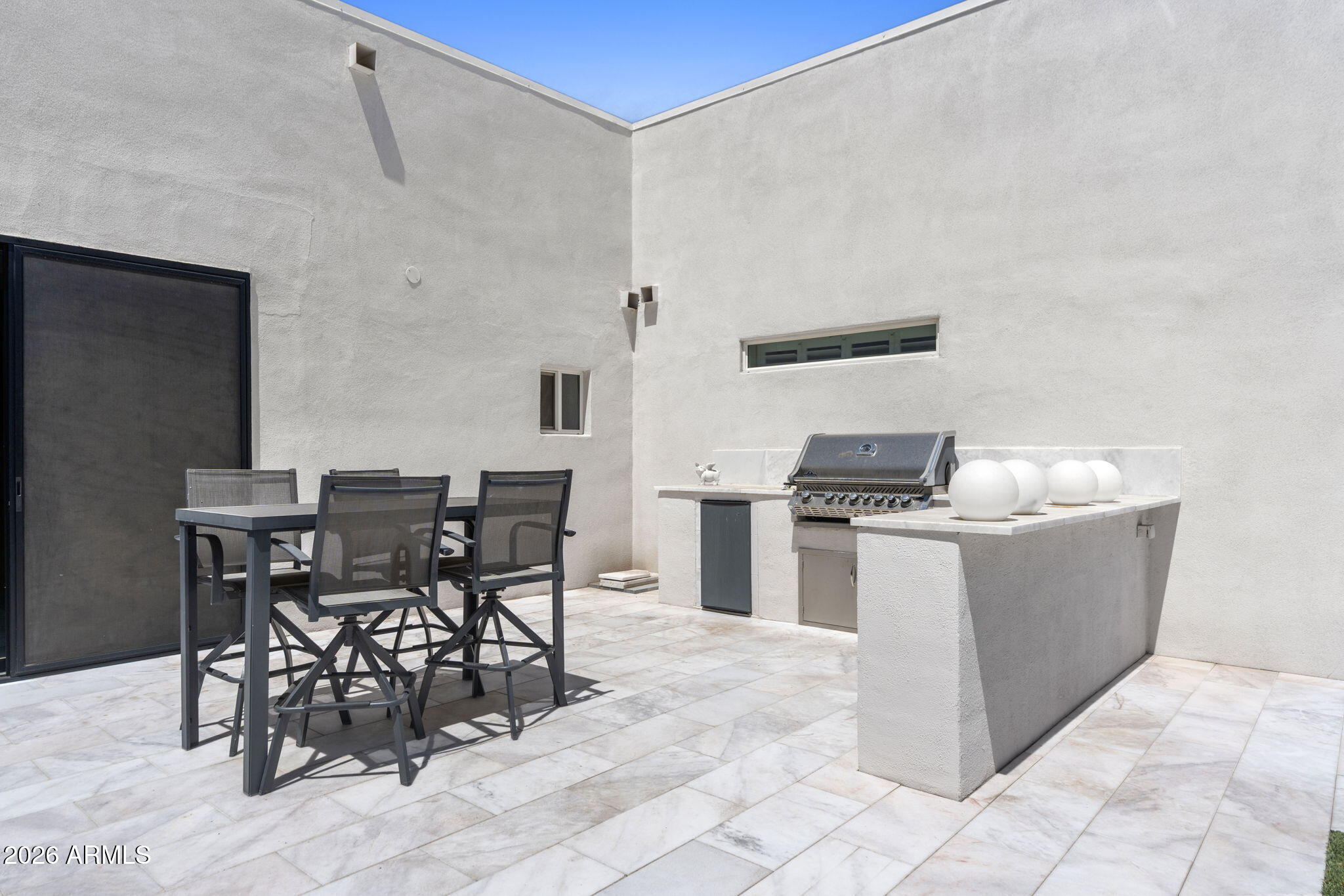 PARADISE VALLEY RANCHOS 2 - Residential
