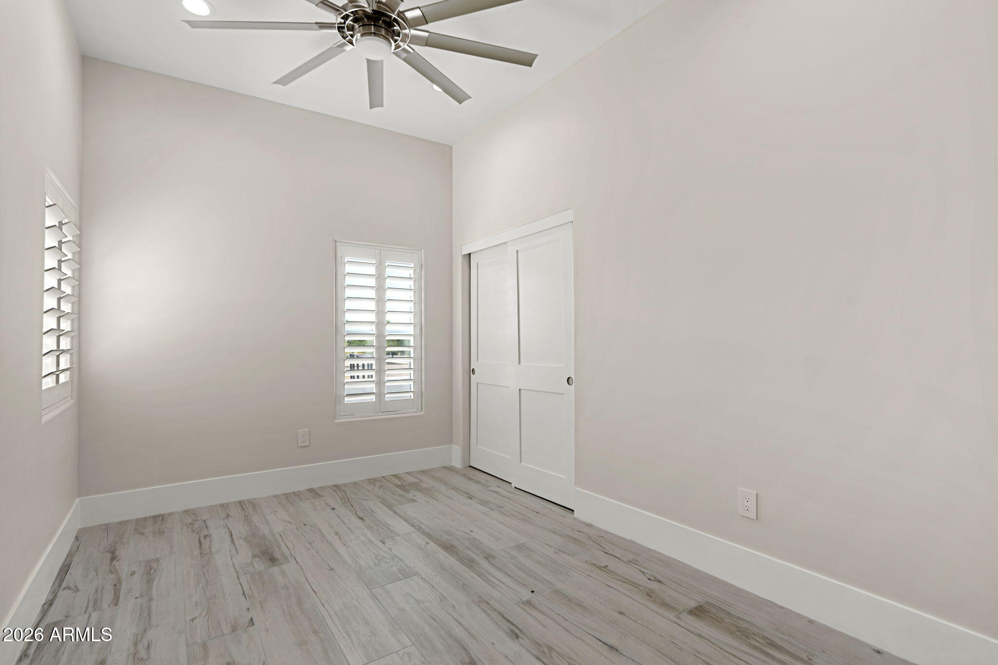 PARADISE VALLEY RANCHOS 2 - Residential
