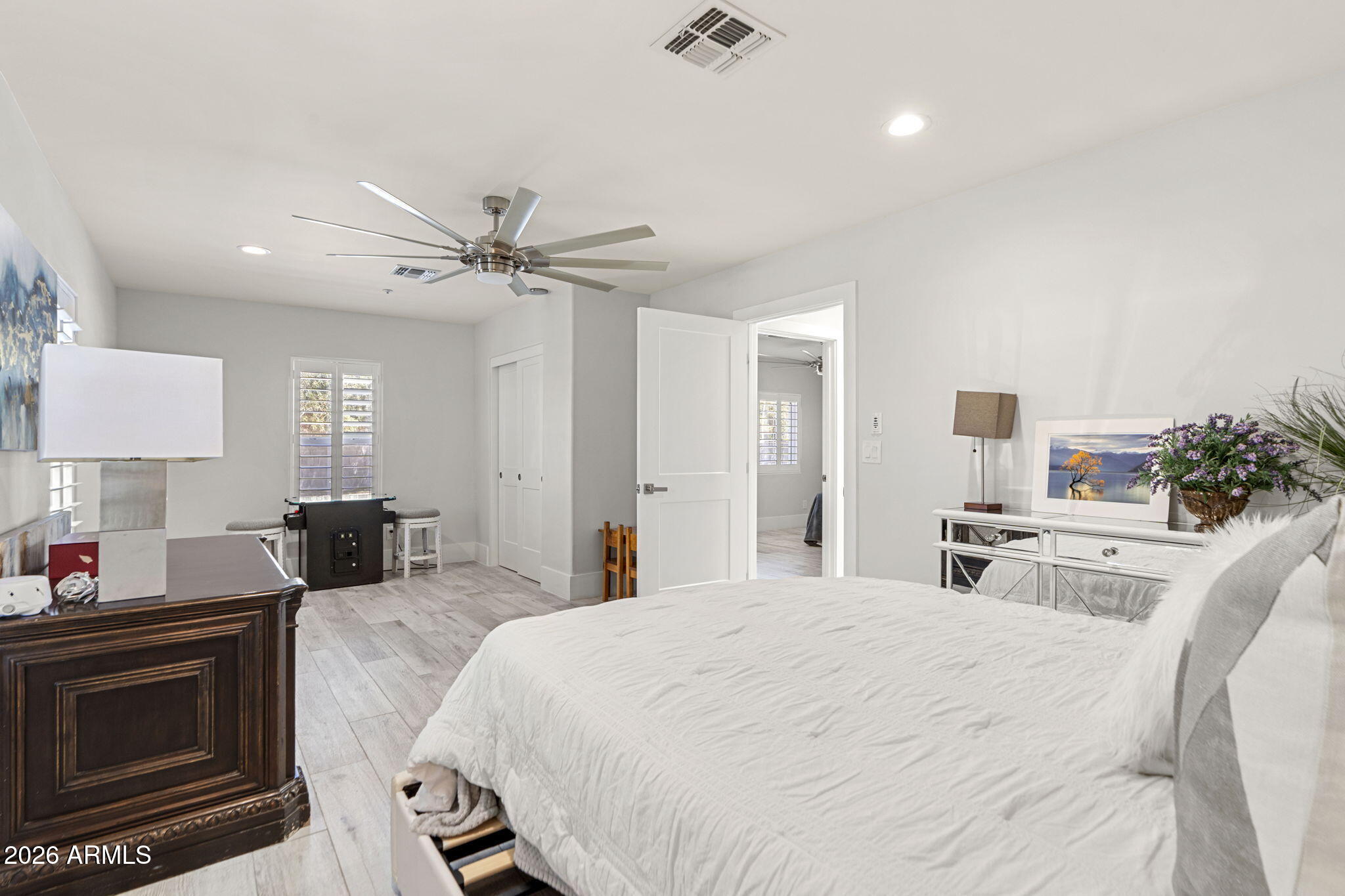 PARADISE VALLEY RANCHOS 2 - Residential