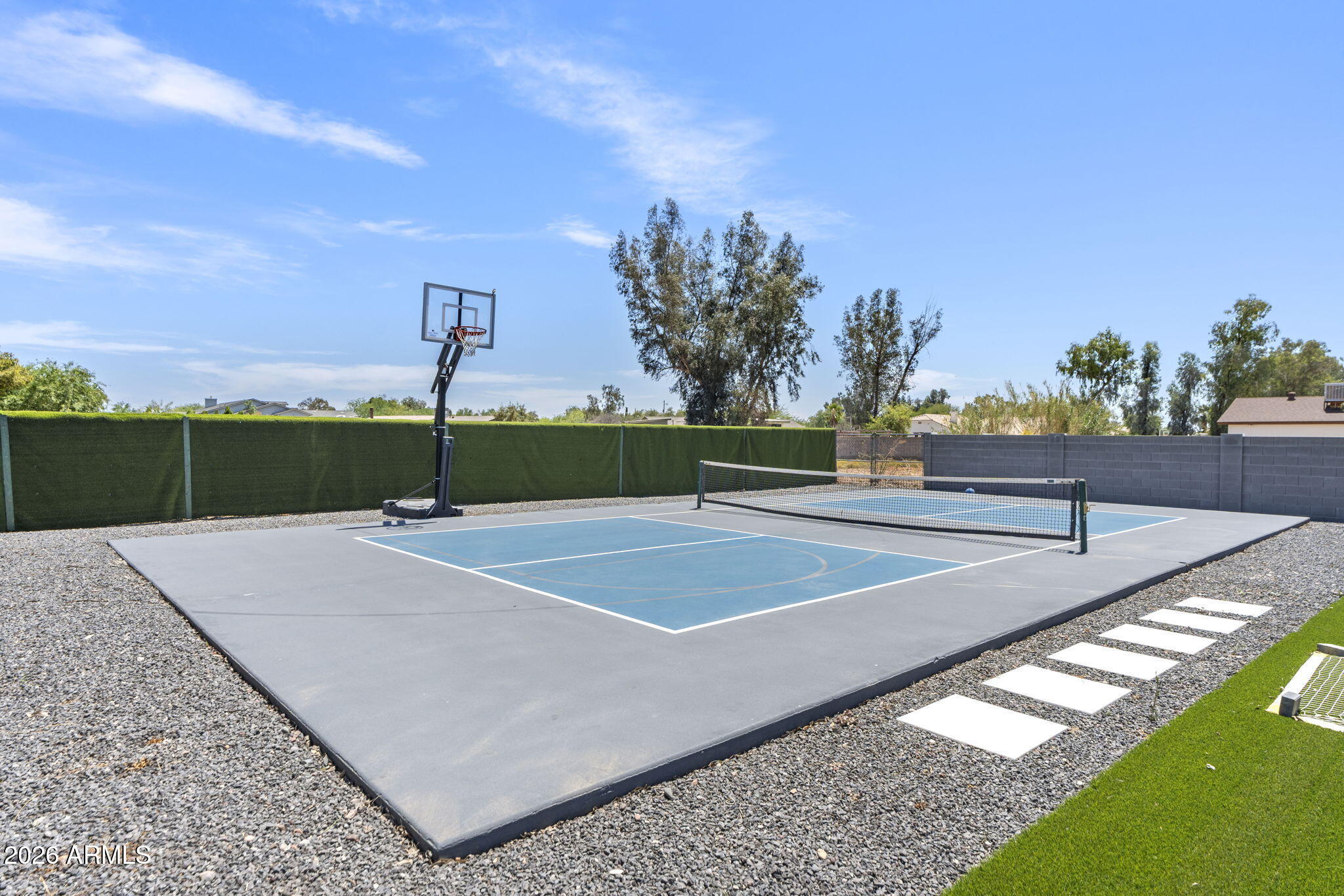 PARADISE VALLEY RANCHOS 2 - Residential