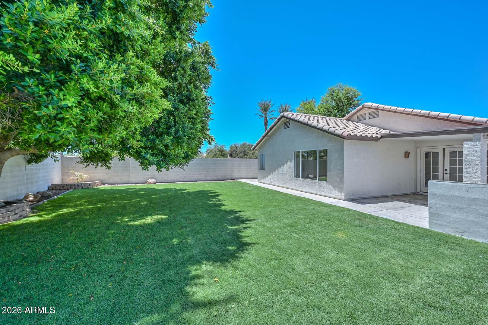 6277 W BLACKHAWK Drive