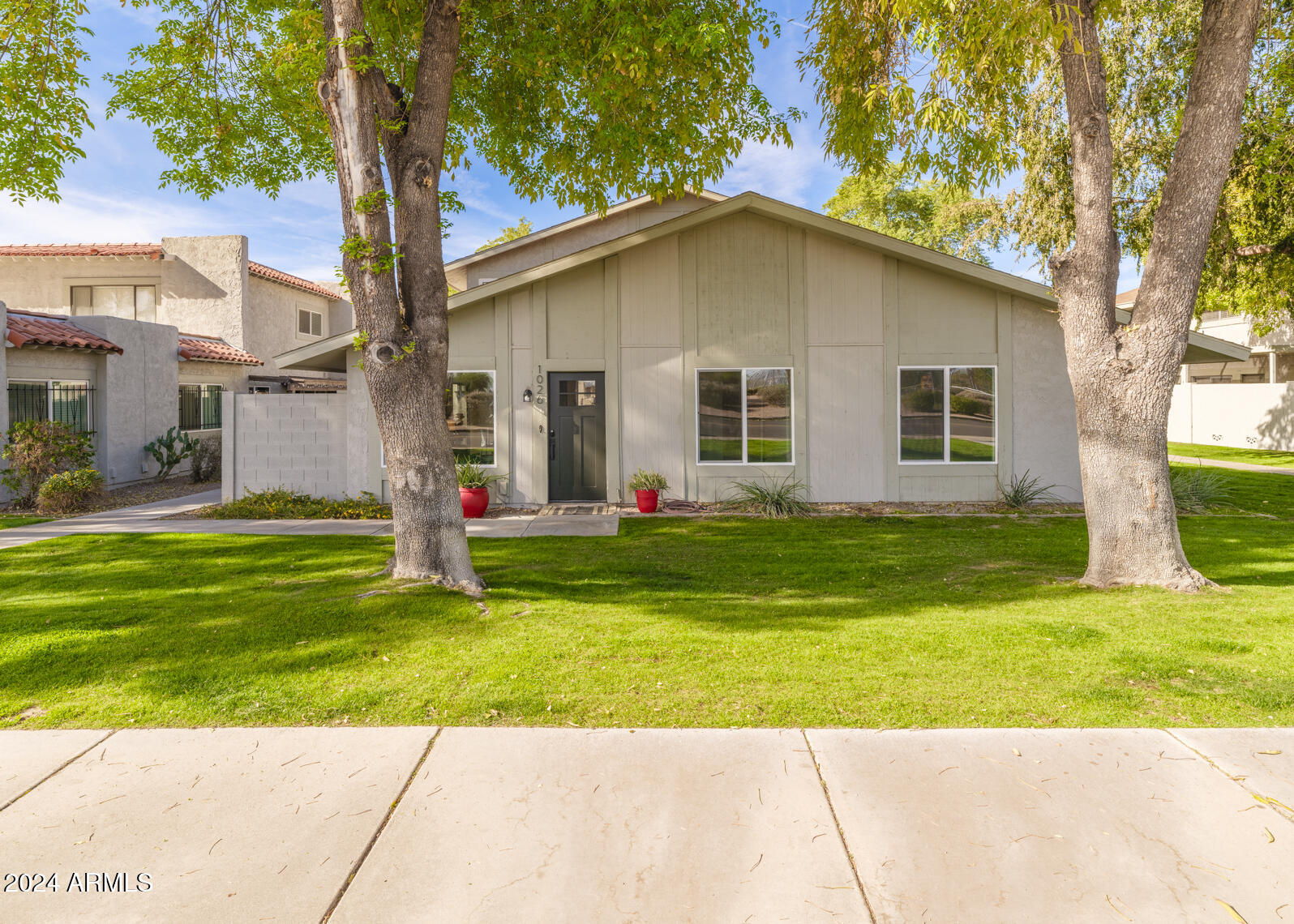 1026 N 85TH Place