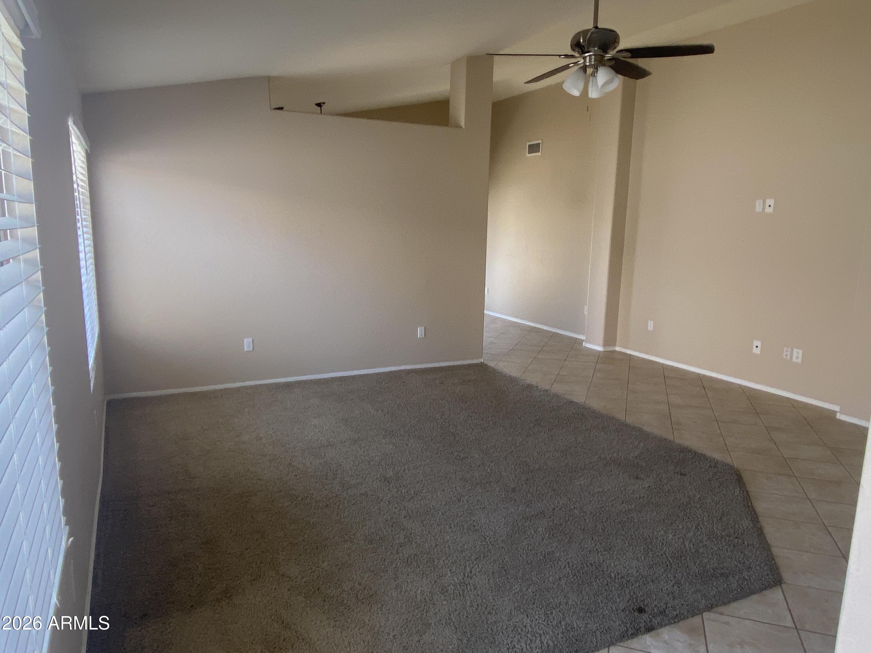 2033 E SARATOGA Street