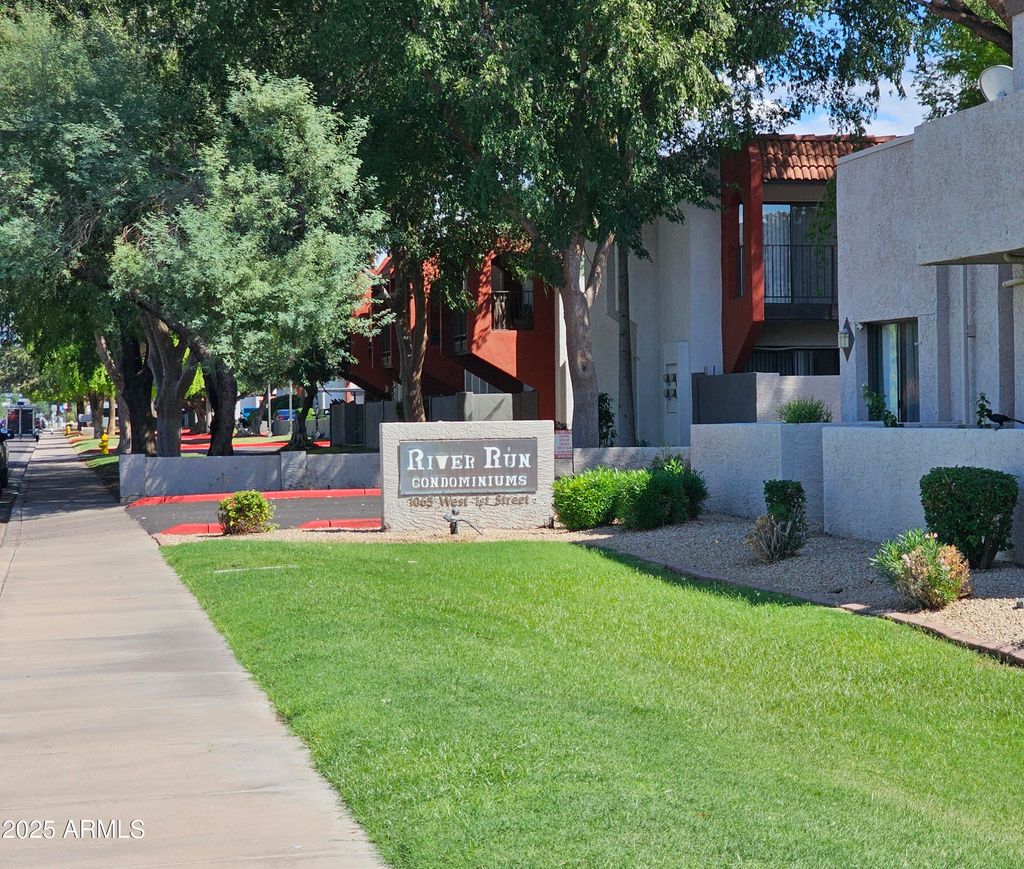 Photo of 1065 W 1st Street #106, Tempe, AZ 85281 (MLS # 6925868)