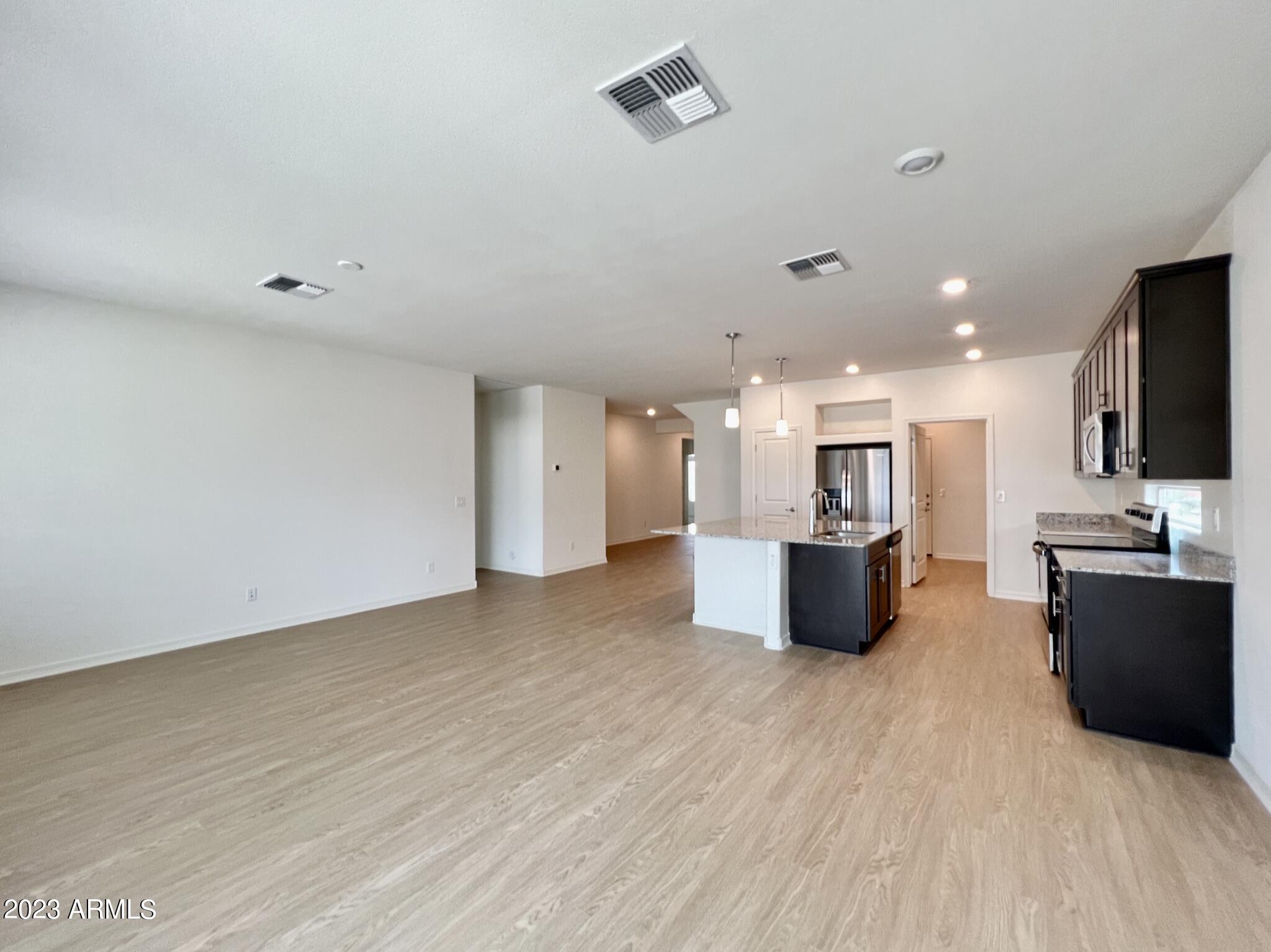 1750 W INCA Drive
