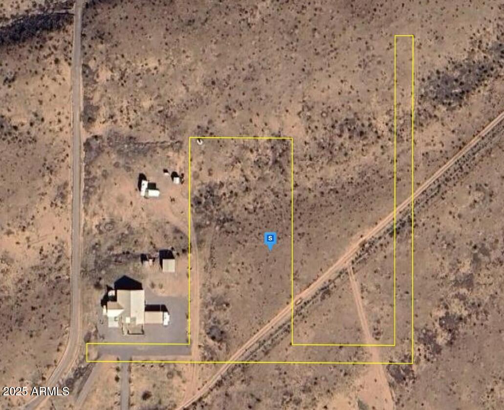 Similar Properties