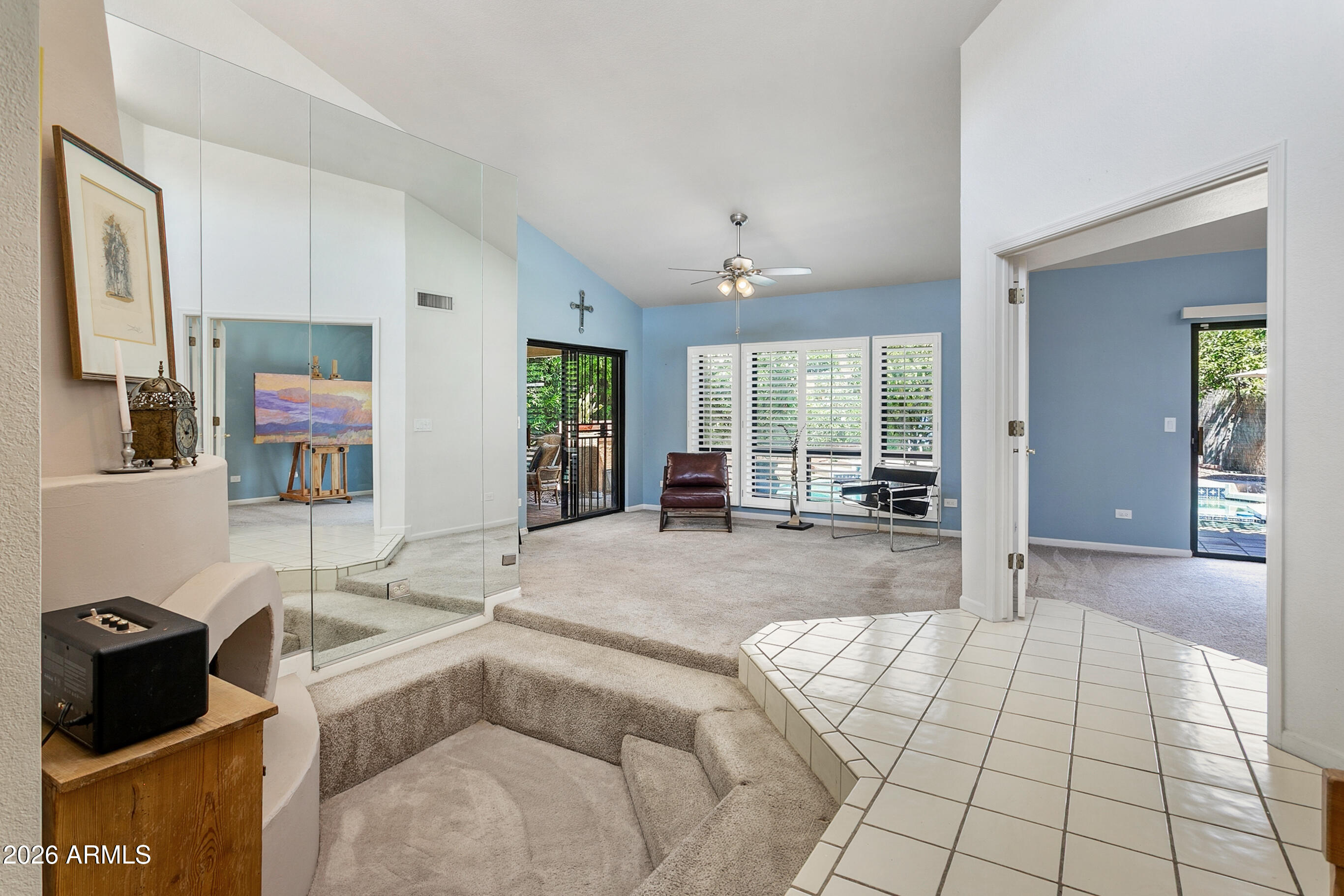 10863 N 10TH Place
