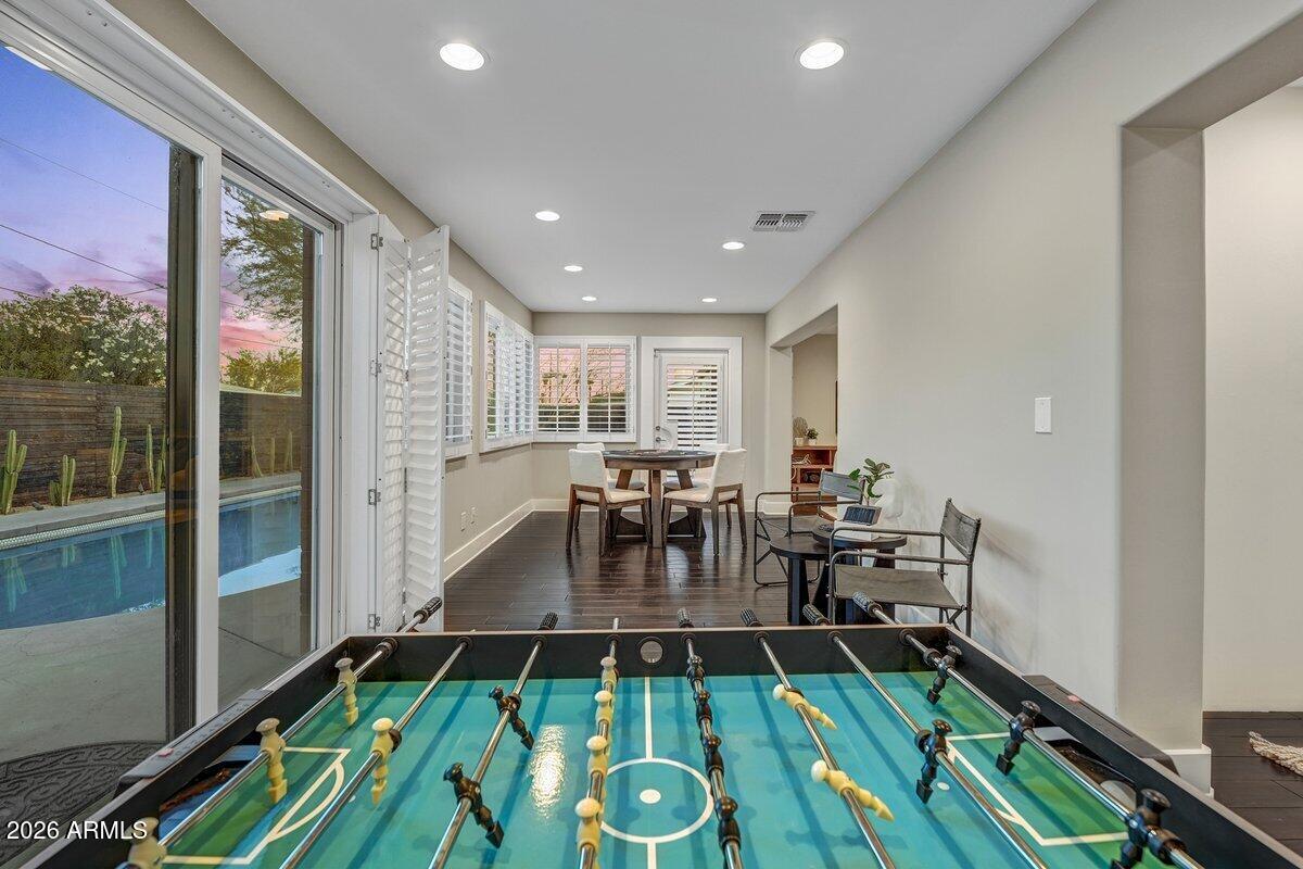 CYPRUS EAST - Residential