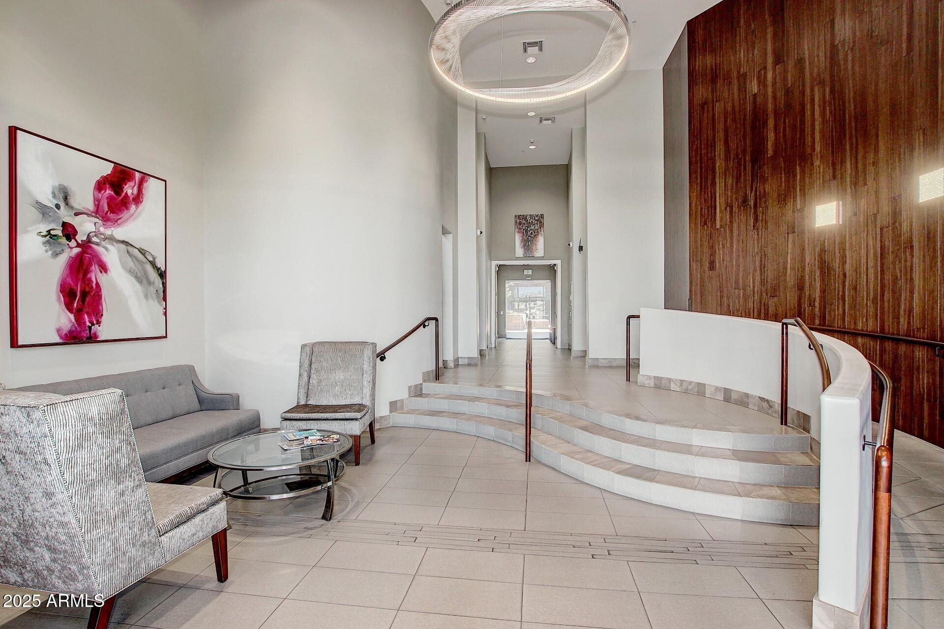 17 W VERNON Avenue 117