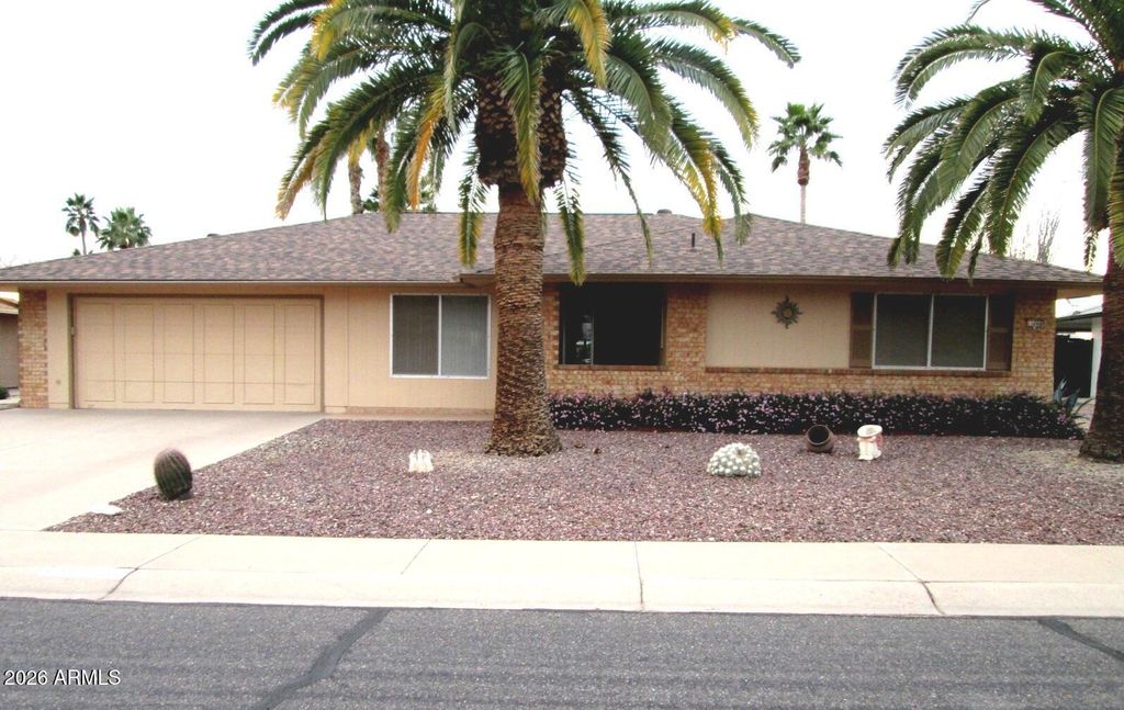 Photo of 13046 W Skyview Drive, Sun City West, AZ 85375 (MLS # 6973771)