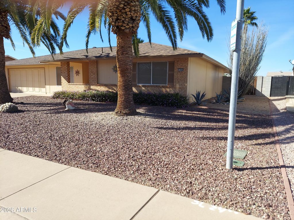 Photo of 13046 W Skyview Drive, Sun City West, AZ 85375 (MLS # 6973771)