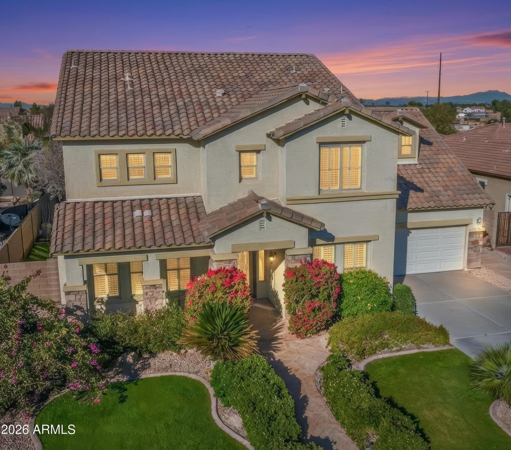 Photo of 3158 E Turnberry Drive, Gilbert, AZ 85298 (MLS # 6972322)