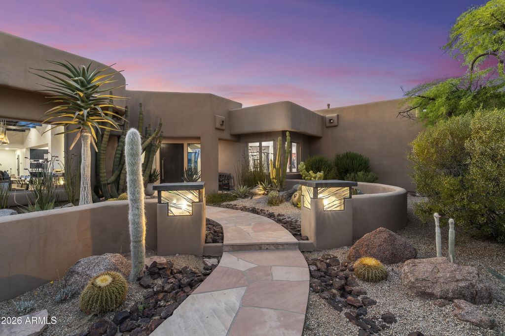 Photo of 10046 E Hidden Valley Road, Scottsdale, AZ 85262 (MLS # 7016312)