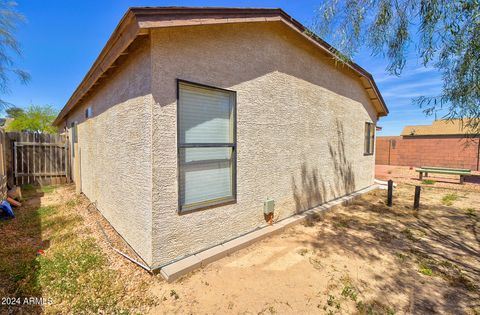 A home in Arizona City