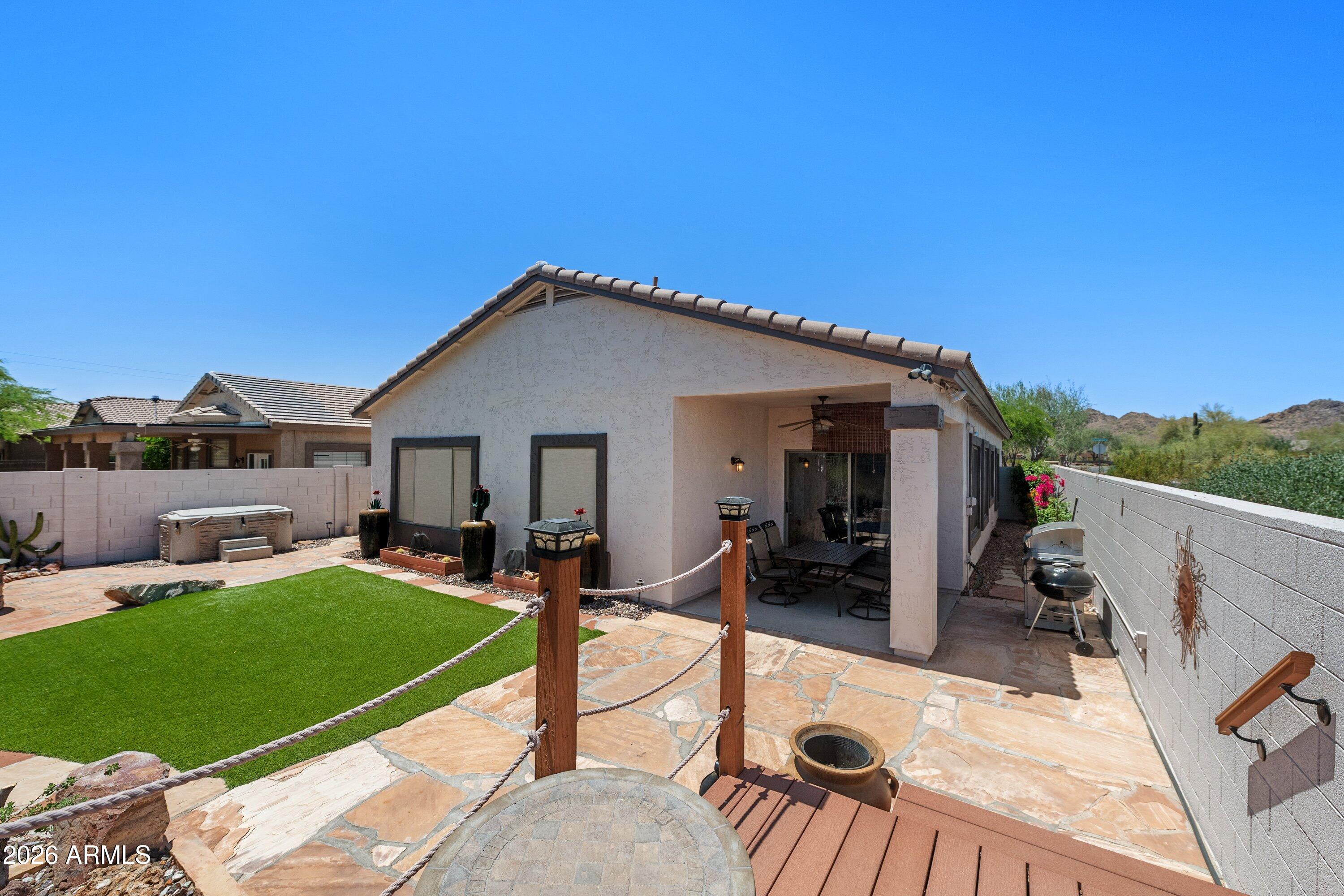 Superstition Foothills - Residential