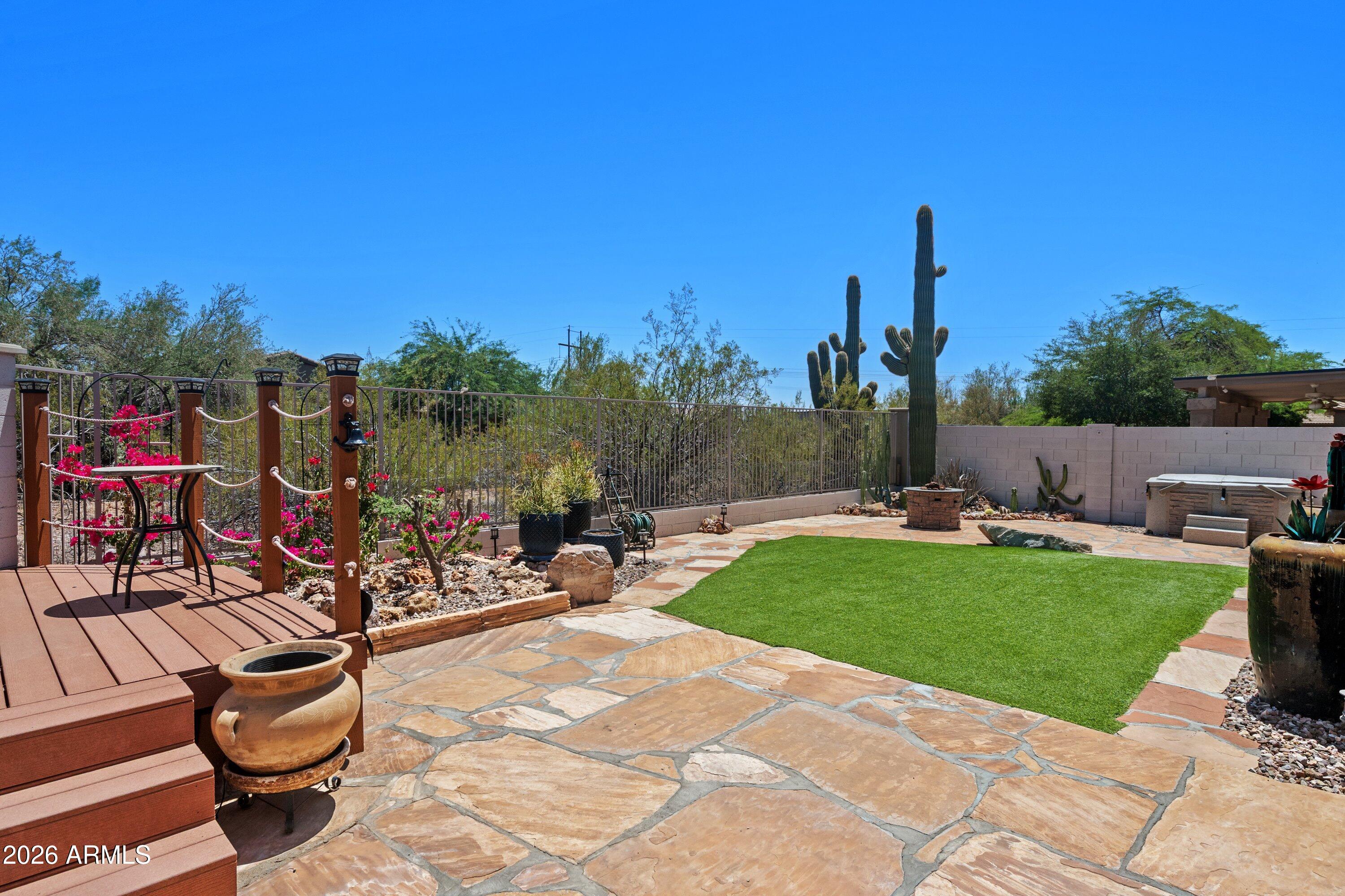 Superstition Foothills - Residential