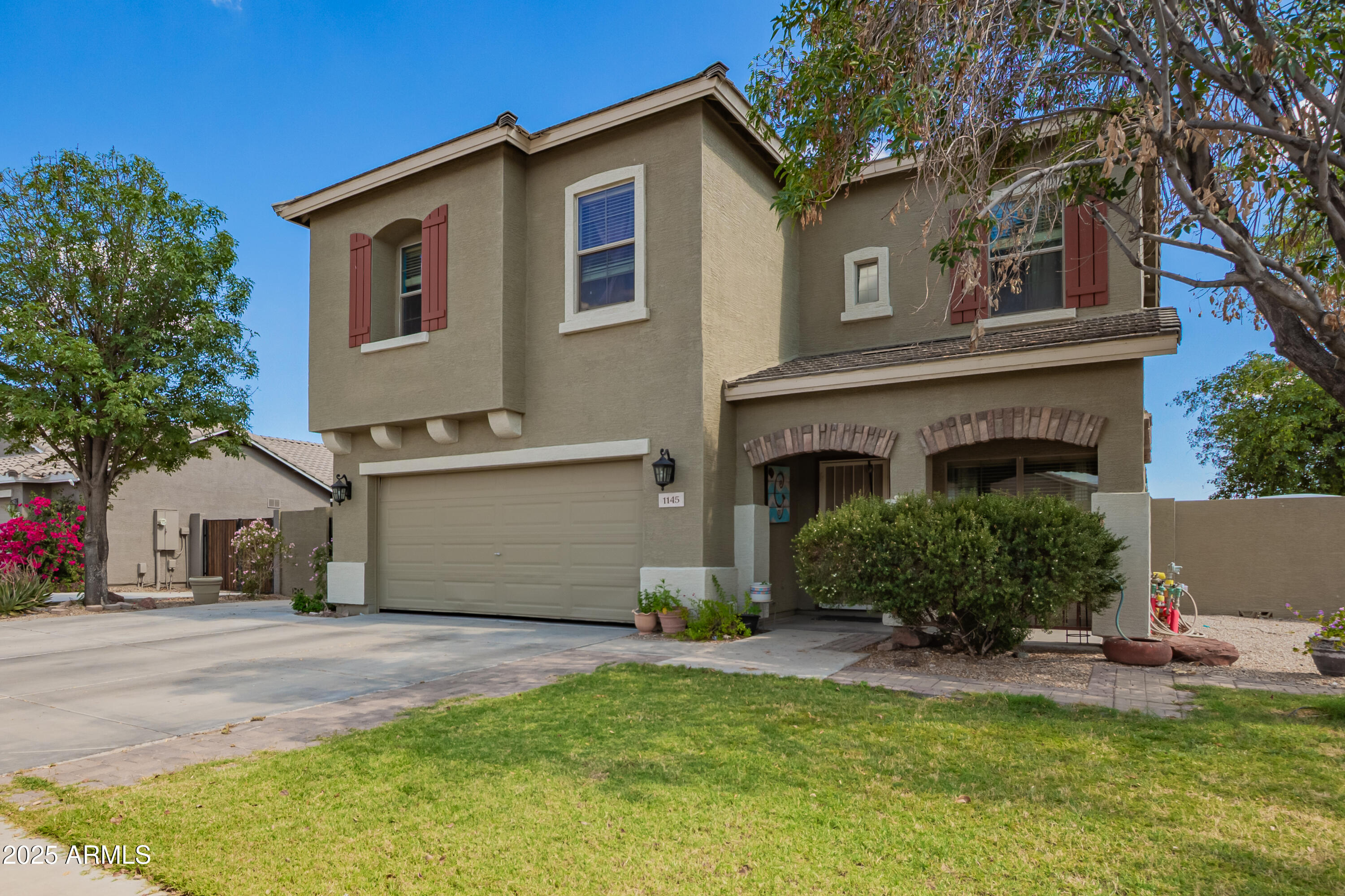 1145 E HAROLD Drive