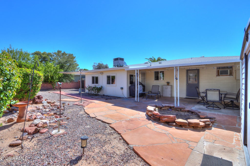 Photo of 5642 E Des Moines Street, Mesa, AZ 85205 (MLS # 7094194)
