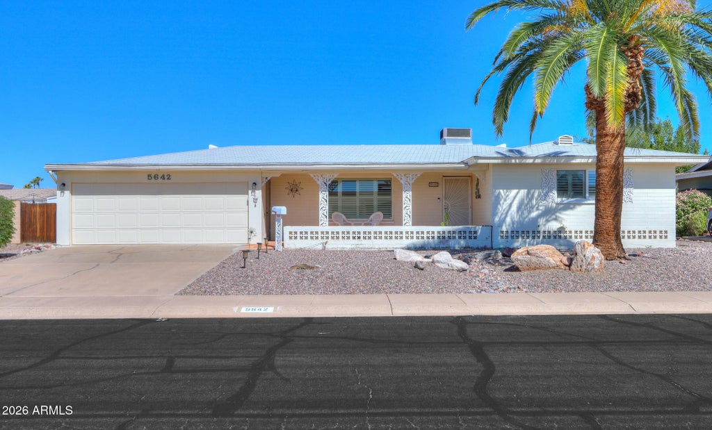 Photo of 5642 E Des Moines Street, Mesa, AZ 85205 (MLS # 7094194)