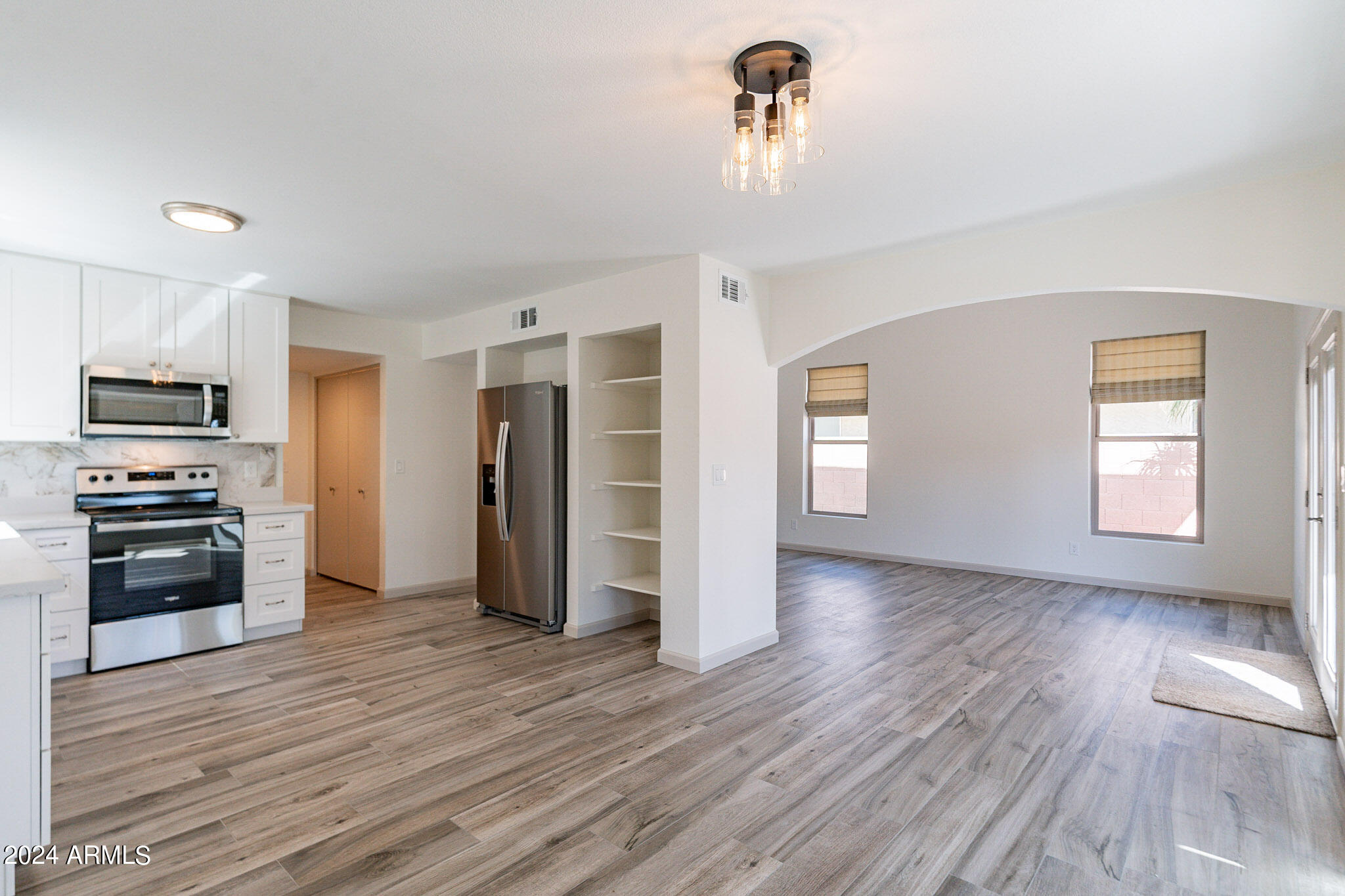 4131 E Contessa Street