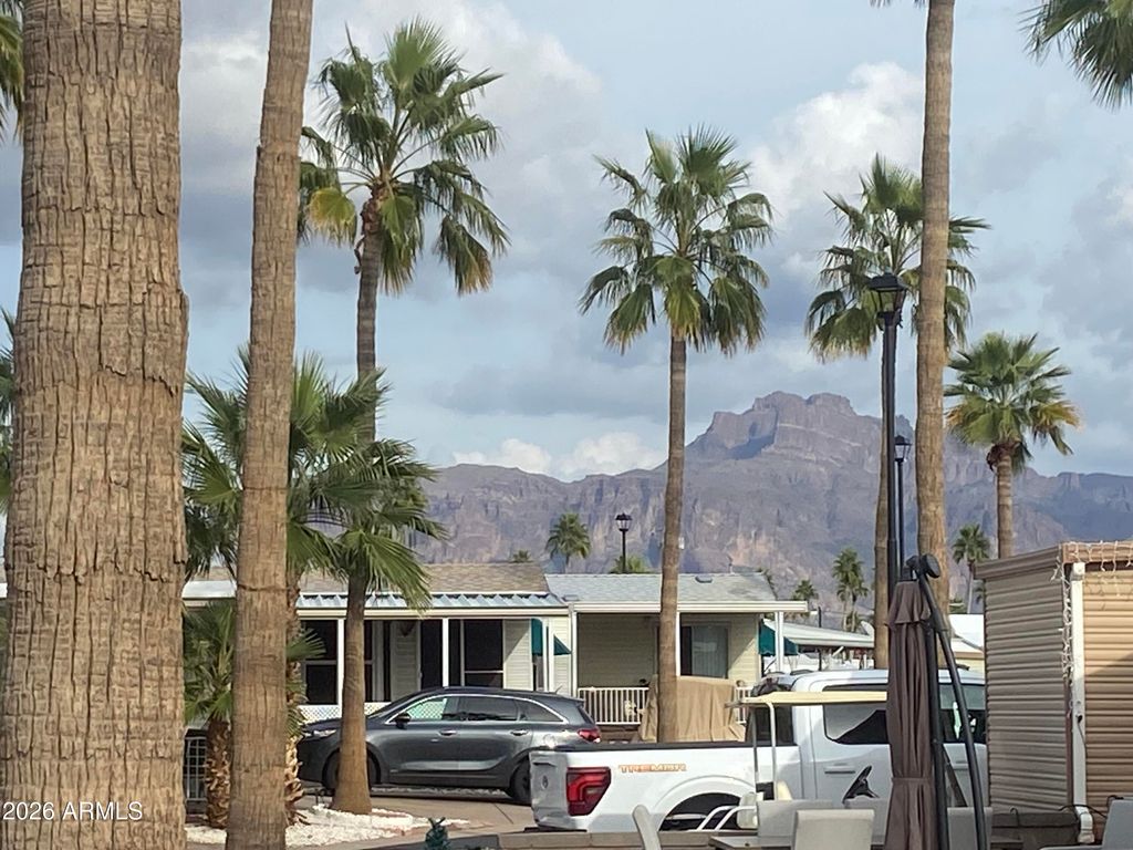 Photo of 1537 S Omaha Drive #537, Apache Junction, AZ 85119 (MLS # 6964313)