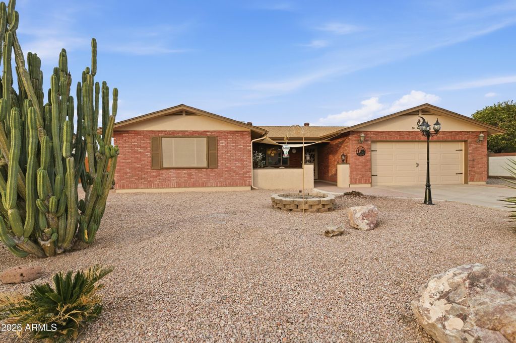 Photo of 30 E Palo Verde Street, Gilbert, AZ 85296 (MLS # 6967956)