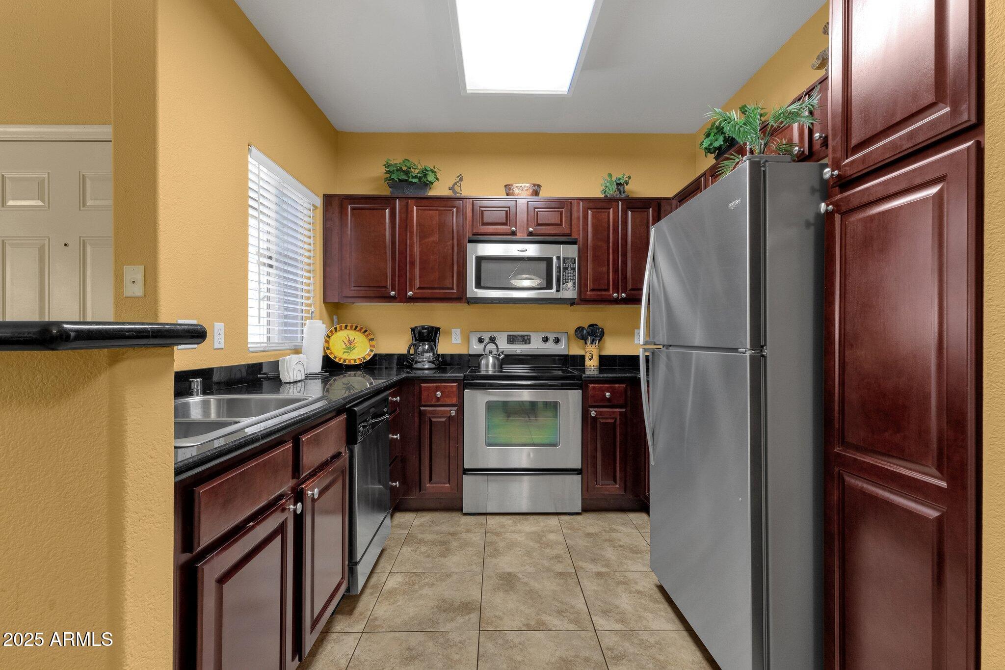 5335 E SHEA Boulevard 1094
