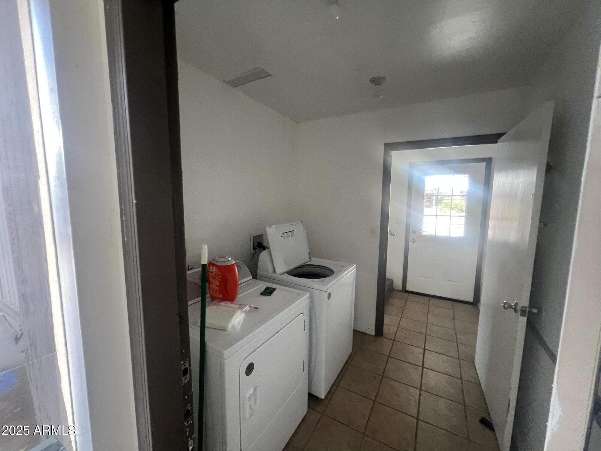 9472 E EMELITA Avenue