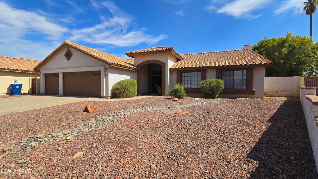 Photo of 11007 W Cottonwood Lane, Avondale, AZ 85392 (MLS # 7056699)