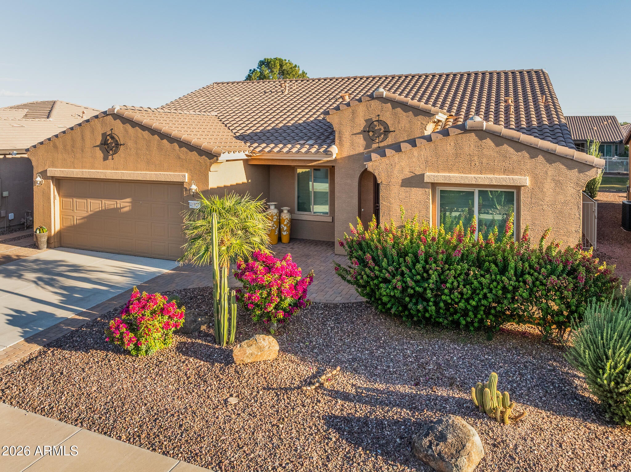 41927 W SOLITARE Drive