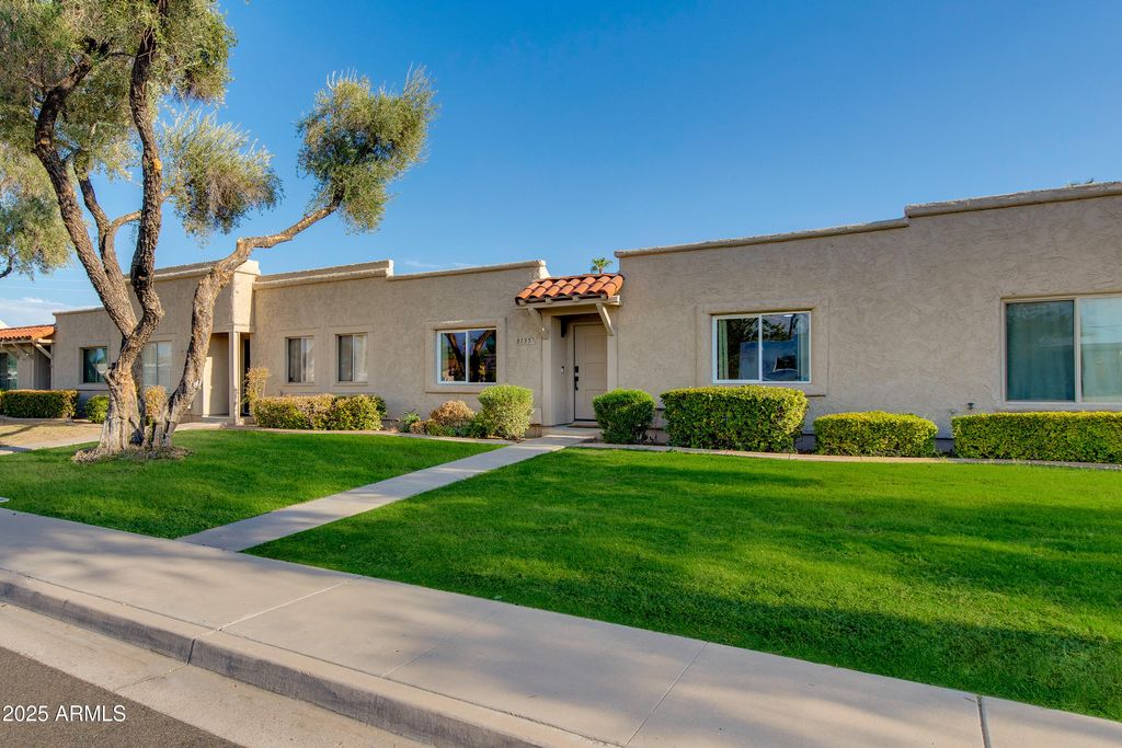 Photo of 8135 E Vista Drive, Scottsdale, AZ 85250 (MLS # 6971561)