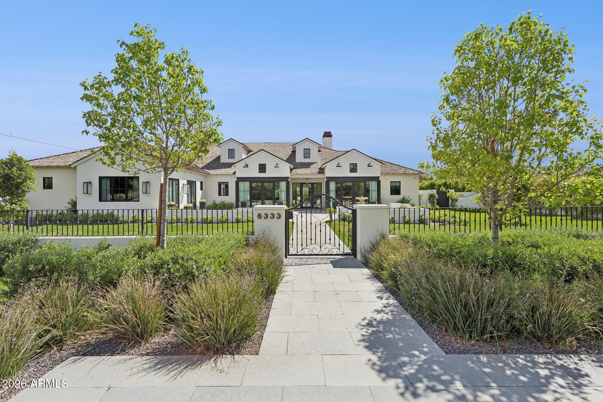 6333 E LAFAYETTE Boulevard