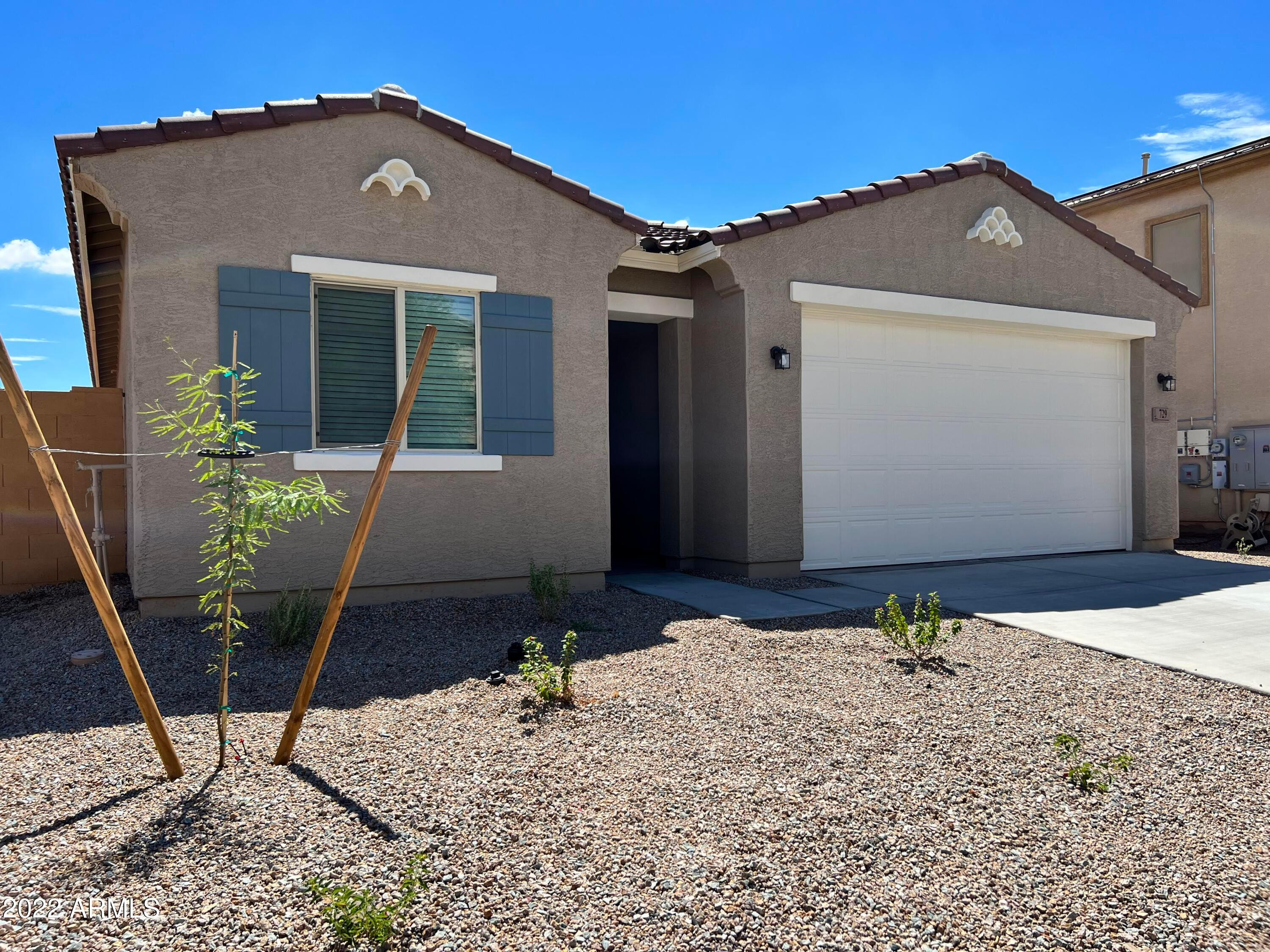 729 E Diamond Drive