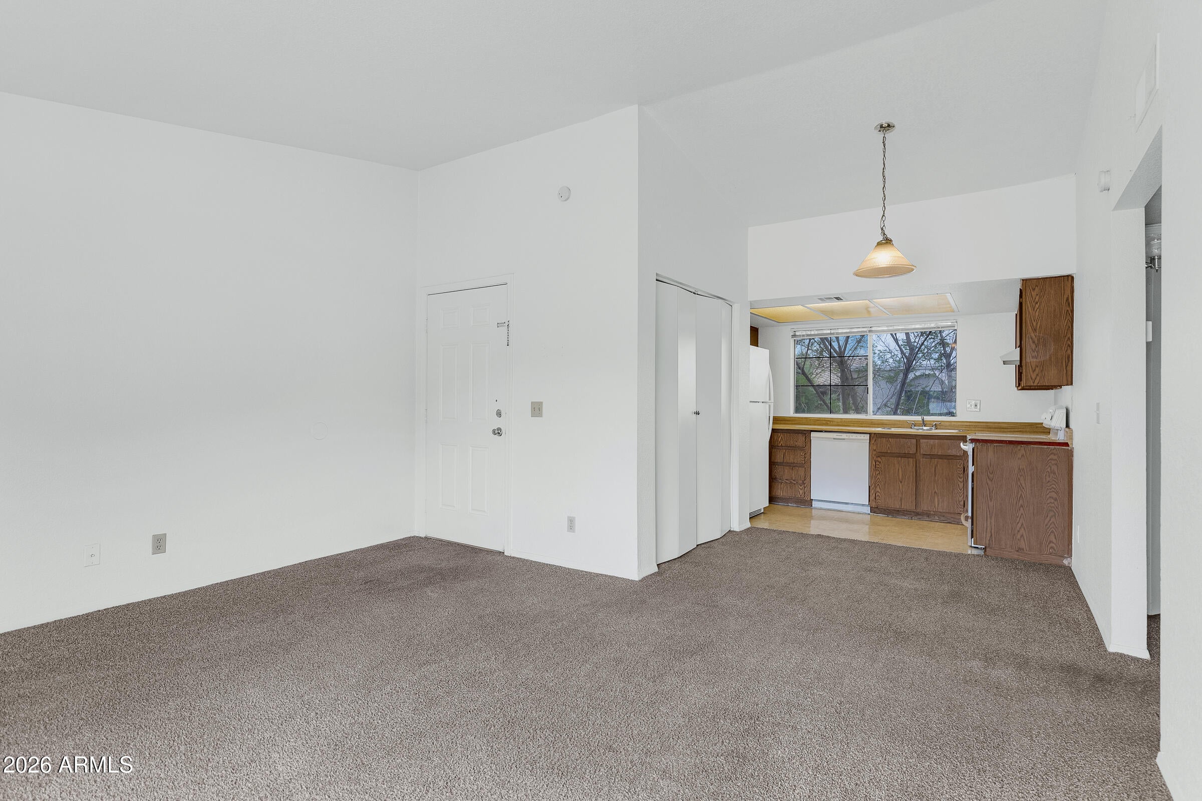 10815 N 15th Lane Apt 3
