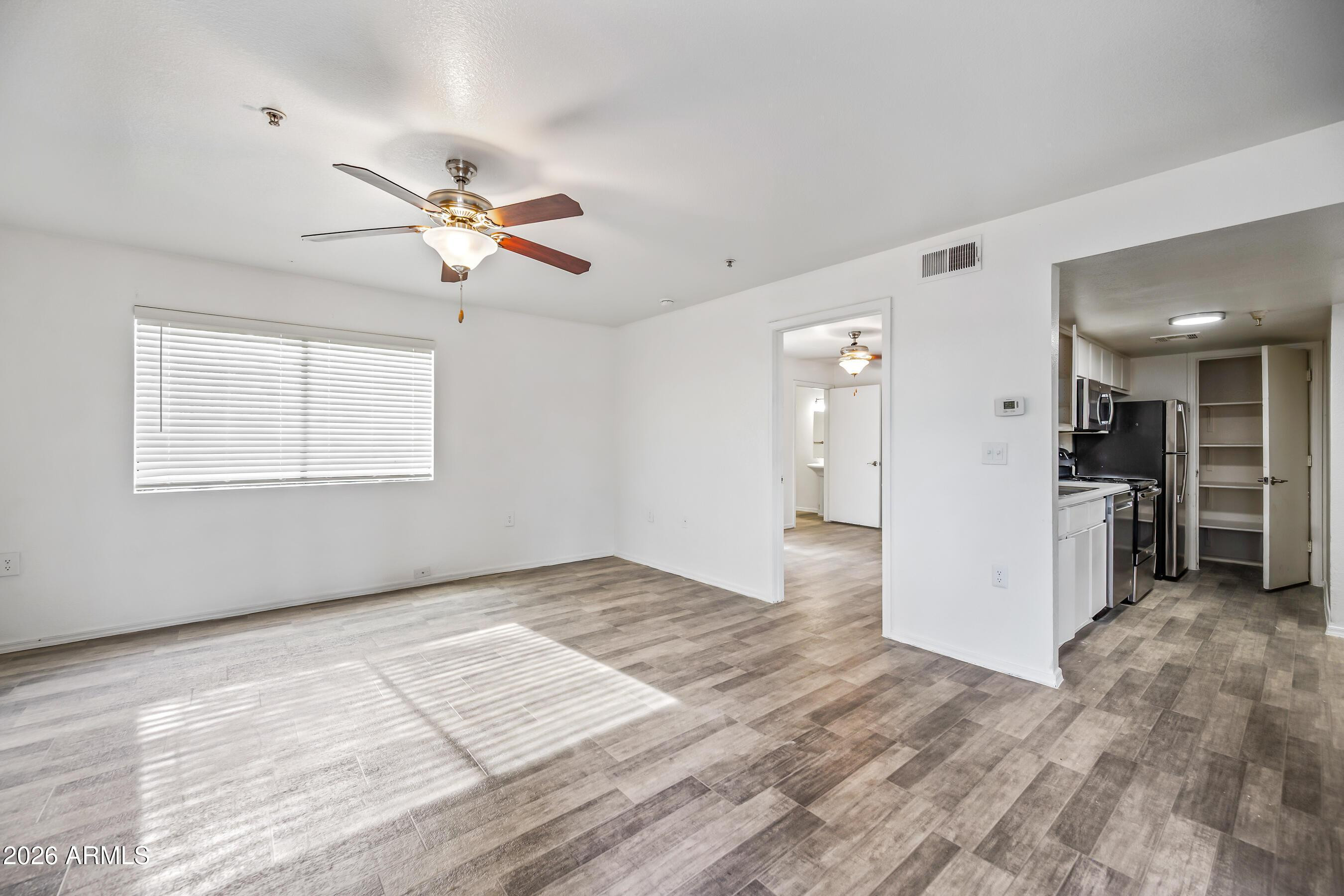 3065 N 67th Avenue Apt 122