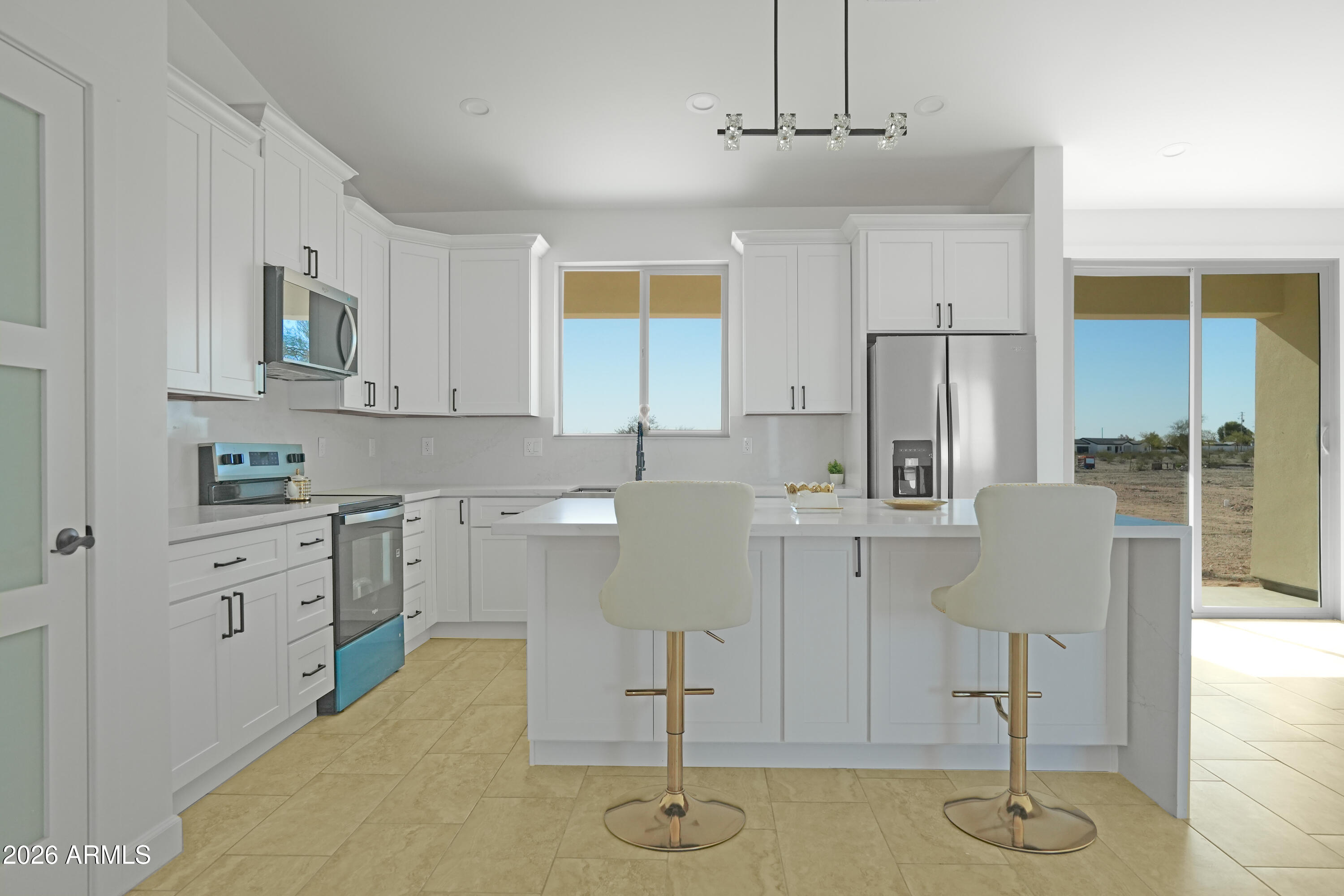 34229 W CHAMBERS Street