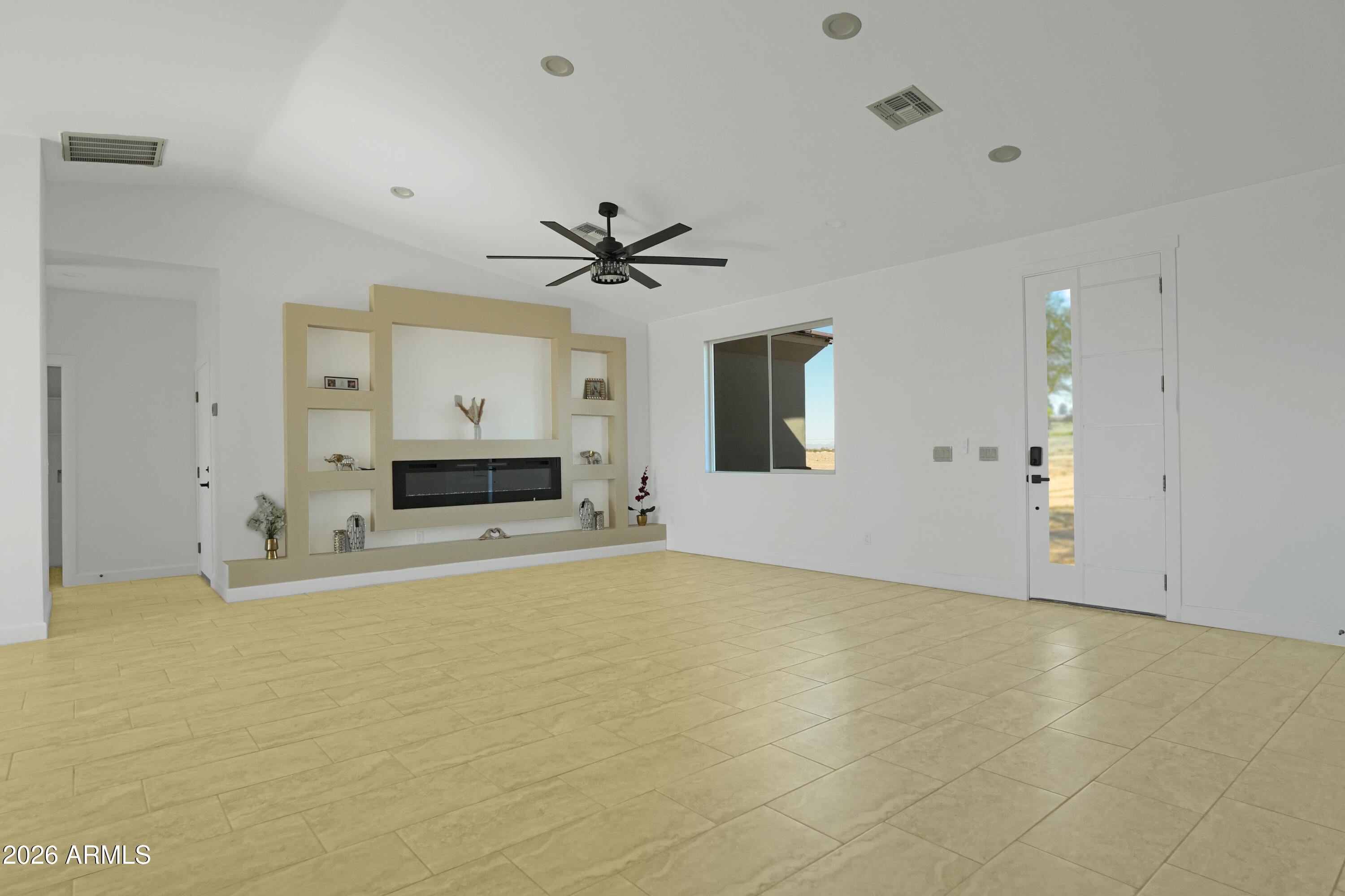 34229 W CHAMBERS Street