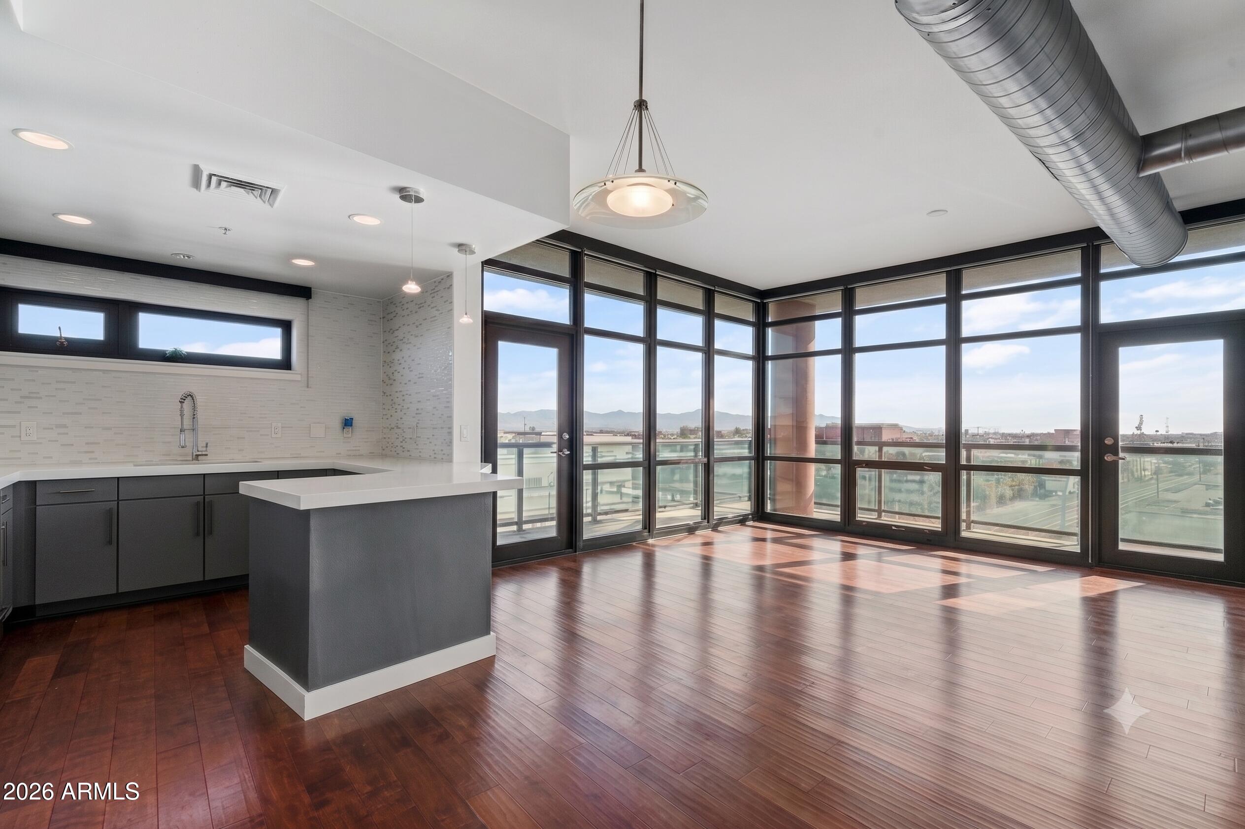 310 S 4TH Street 601